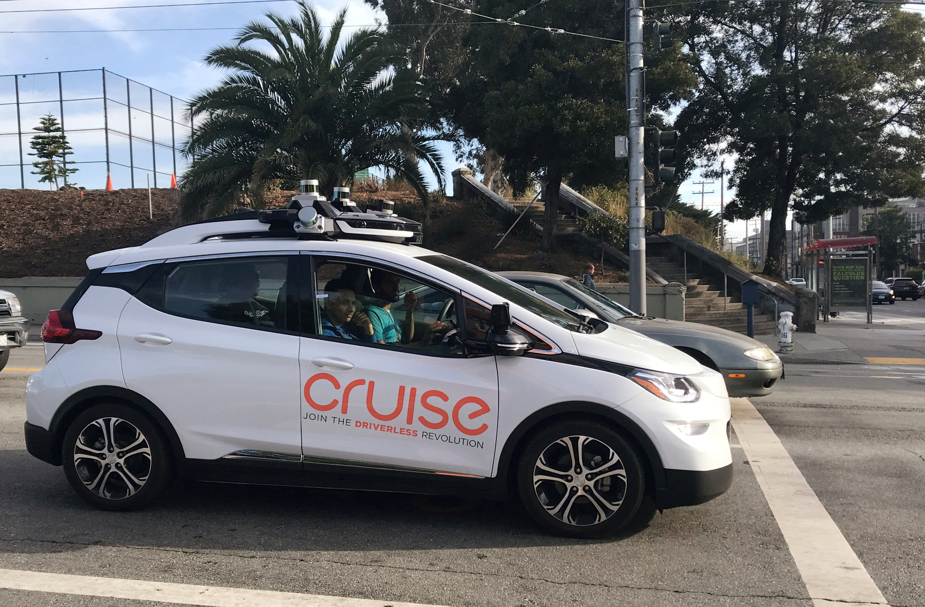 A Cruise self-driving car is seen outside the company’s headquarters in San Francisco, California, September 26, 2018. Photo: Reuters