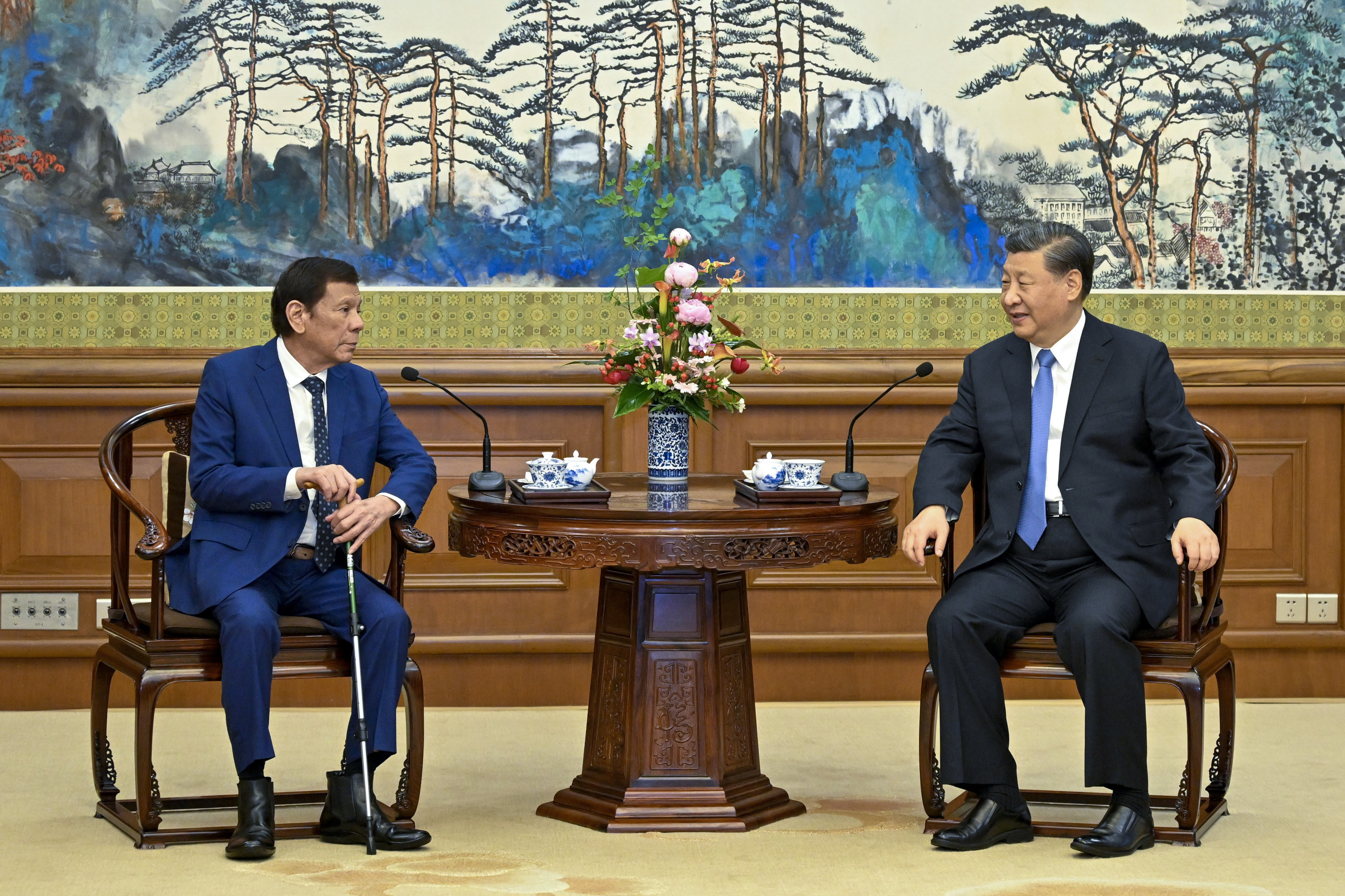 Former Philippine president Rodrigo Duterte, left, meets  Chinese President Xi Jinping at the Diaoyutai State Guesthouse in Beijing on Monday, July 17, 2023. Photo: Xinhua