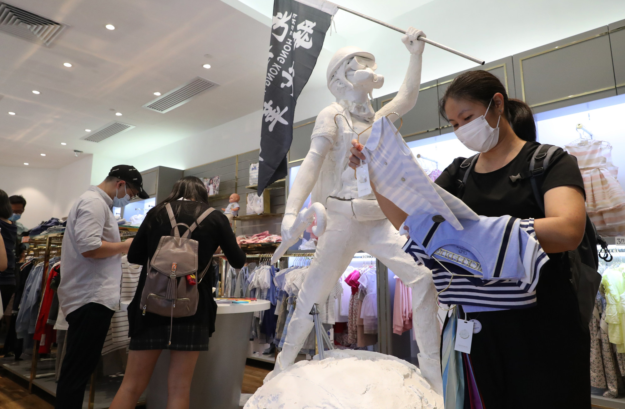 A protest statue at a Chickeeduck store in Tsuen Wan in 2020. The chain’s closure has been linked to its owner’s vocal support for the protest movement. Photo: Edmond So