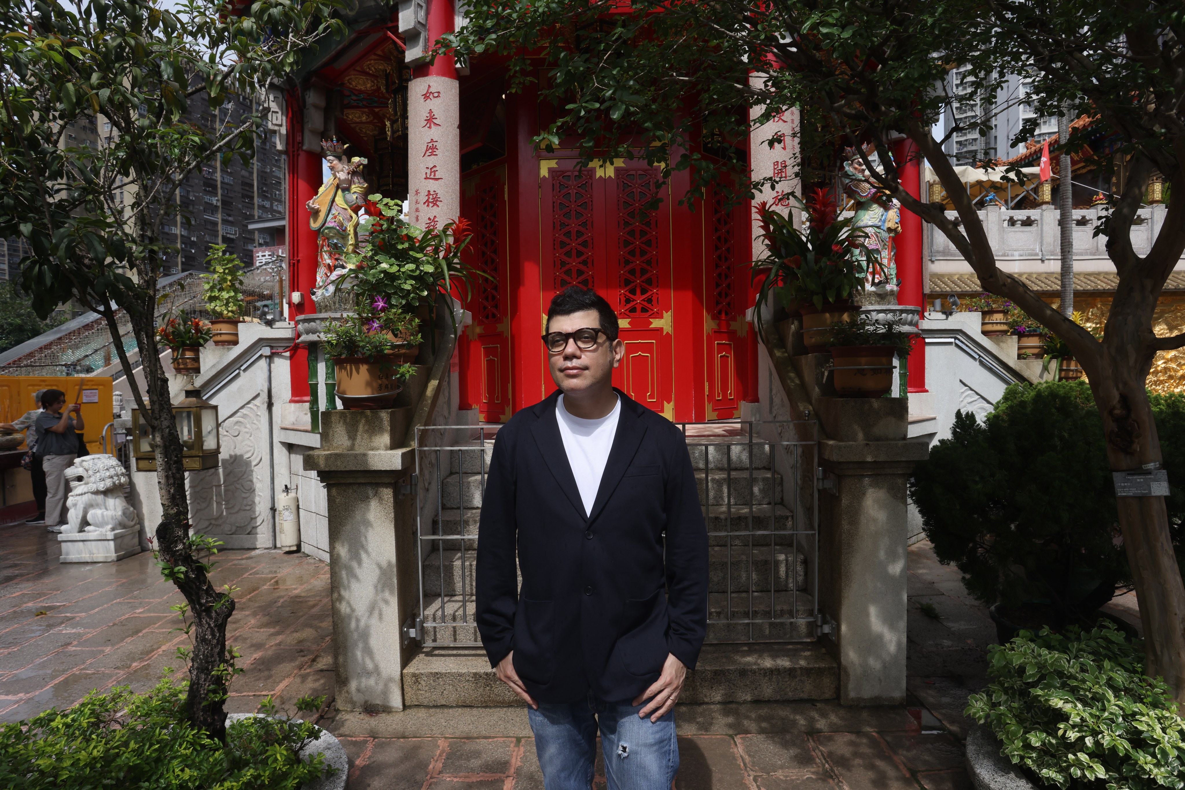 Hong Kong restaurant manager CK Poon Kin-wai (above) has gone from helping Forum restaurant earn a third Michelin star to opening a restaurant in an obscure housing estate shopping centre. Photo: Jonathan Wong