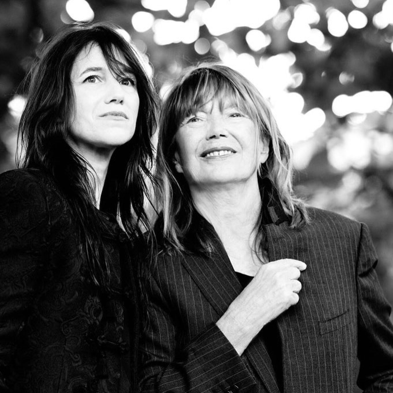 Jane Birkin's famous daughters Charlotte and Lou, from her