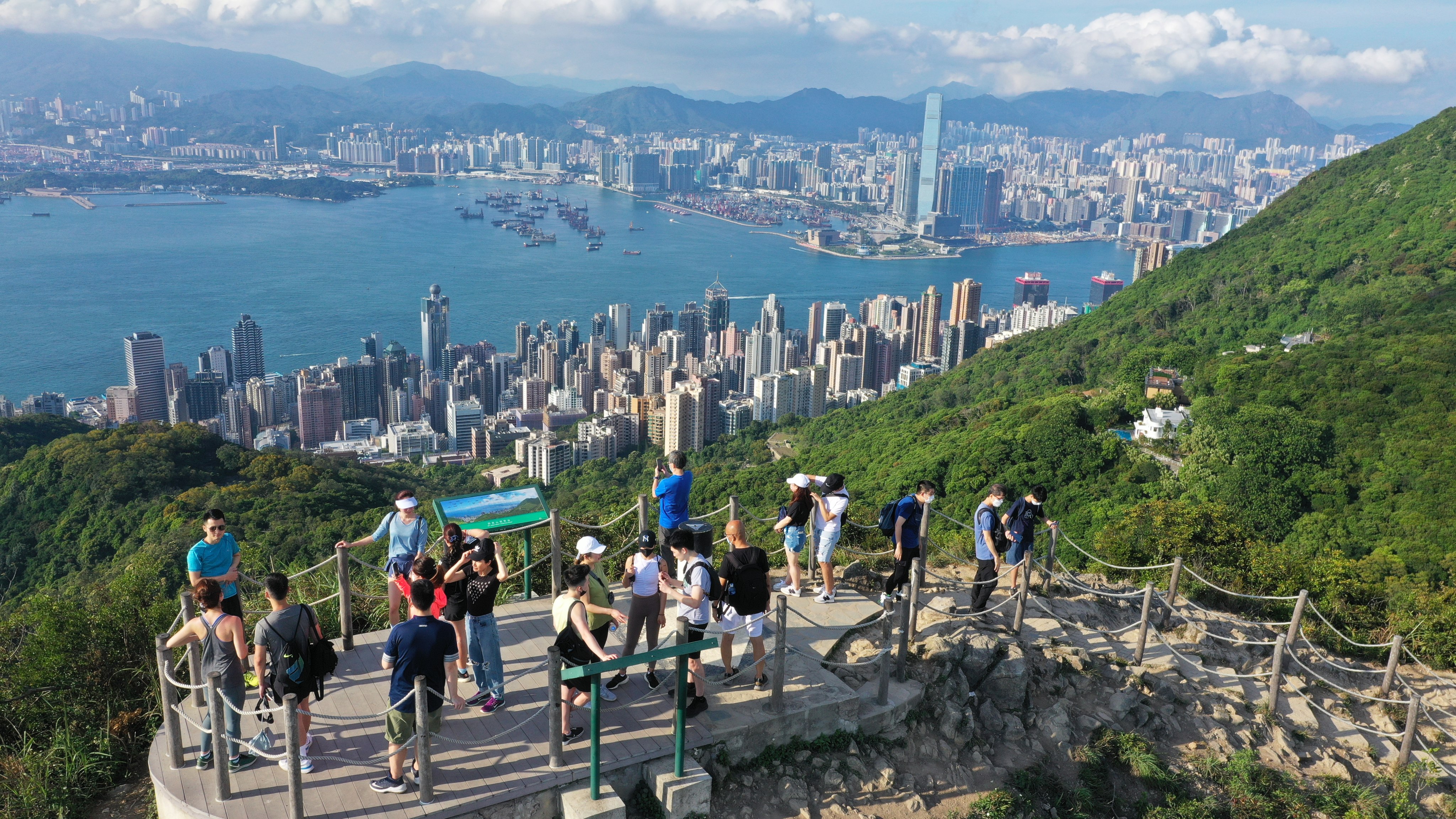 Hikers enjoying the view at Mount High West Viewing Point in Pok Fu Lam Country Park. Photo: May Tse