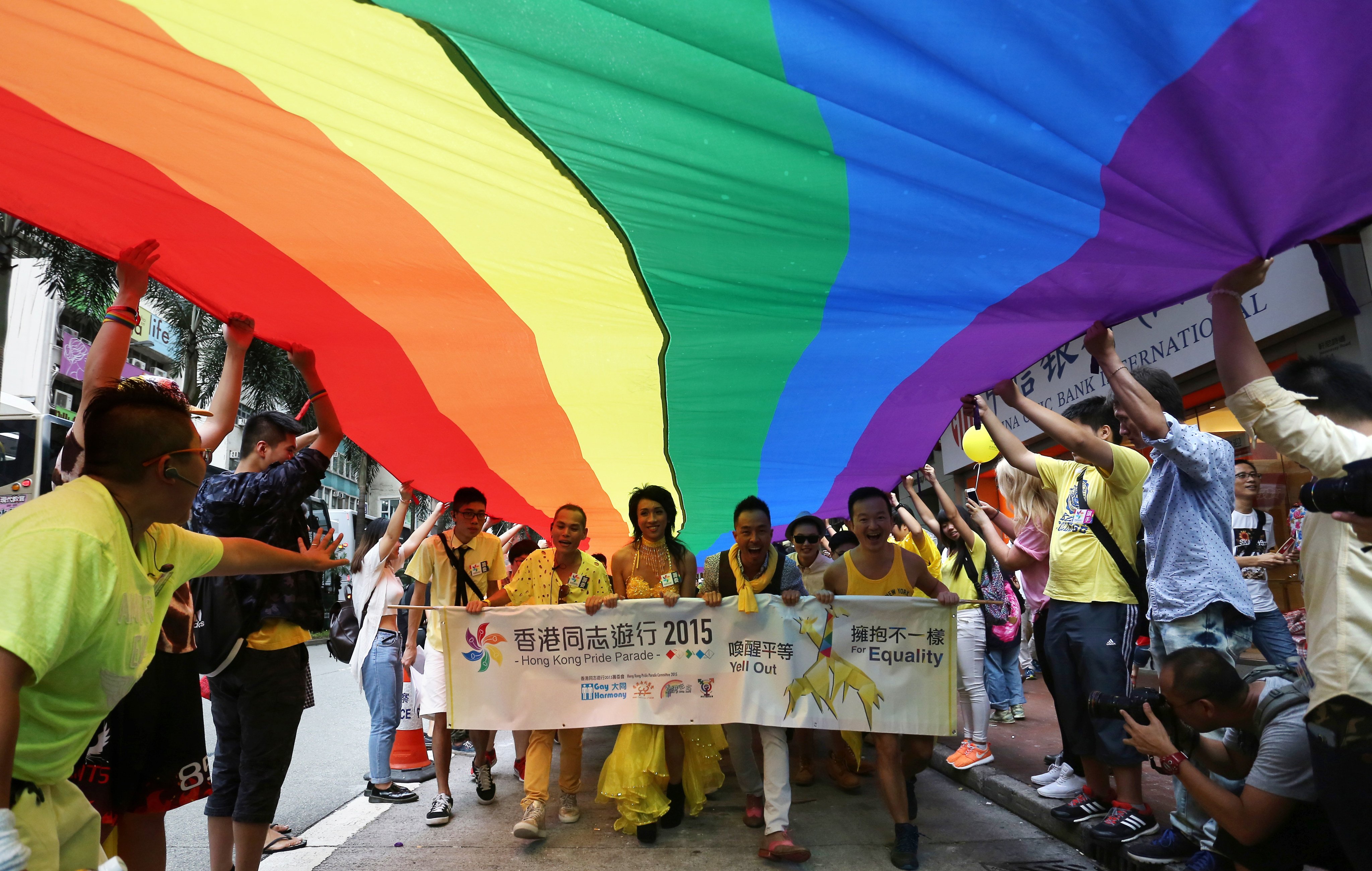 Participants in the 2015 Hong Kong Pride Parade. Attacks on LGBTQ community interests are a sobering reflection of Hong Kong’s dramatic civil society realignment, Post columnist Jason Wordie writes. Photo: Jonathan Wong