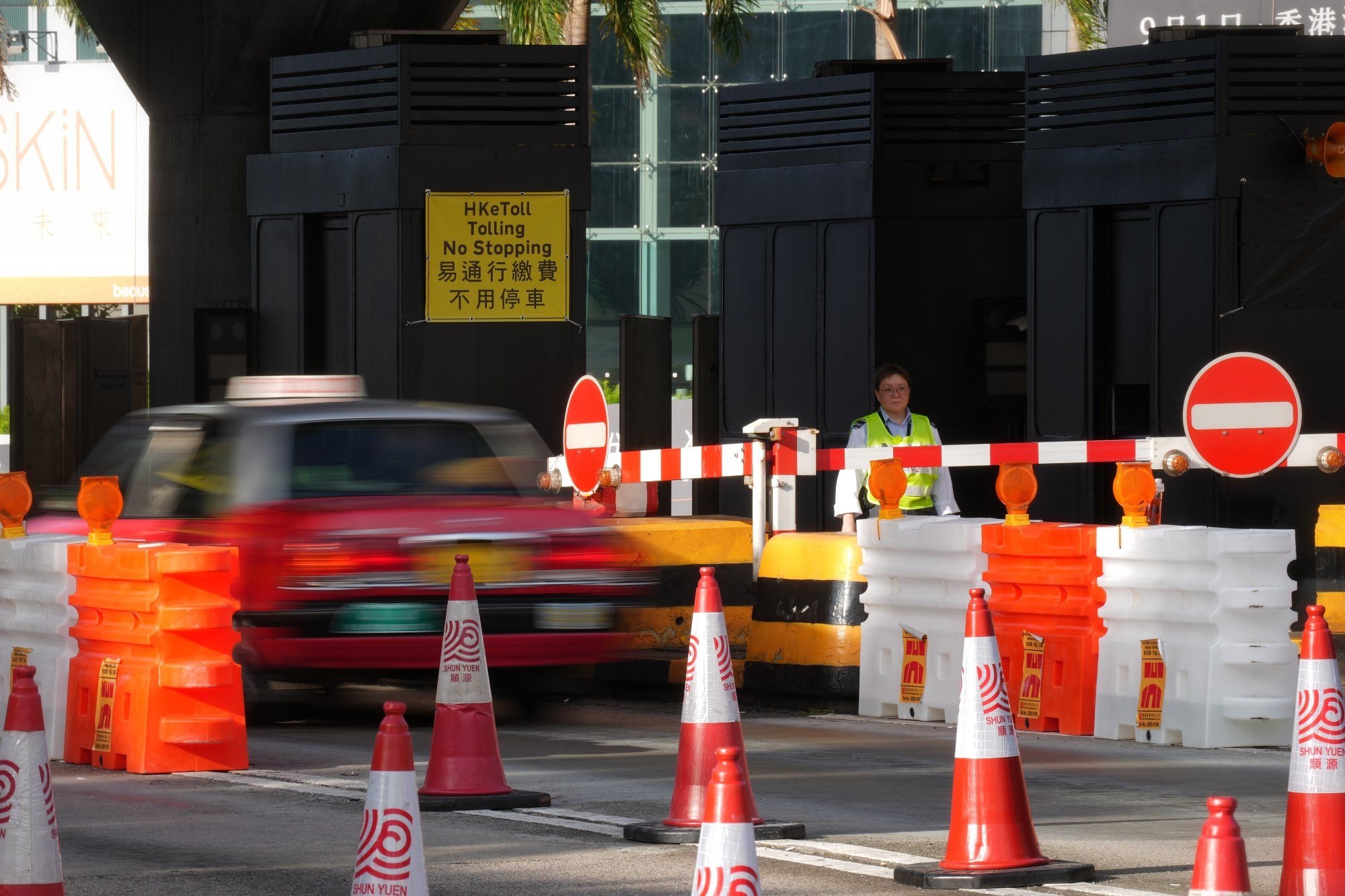 What you need to know about Hong Kong’s new tolls for its harbour