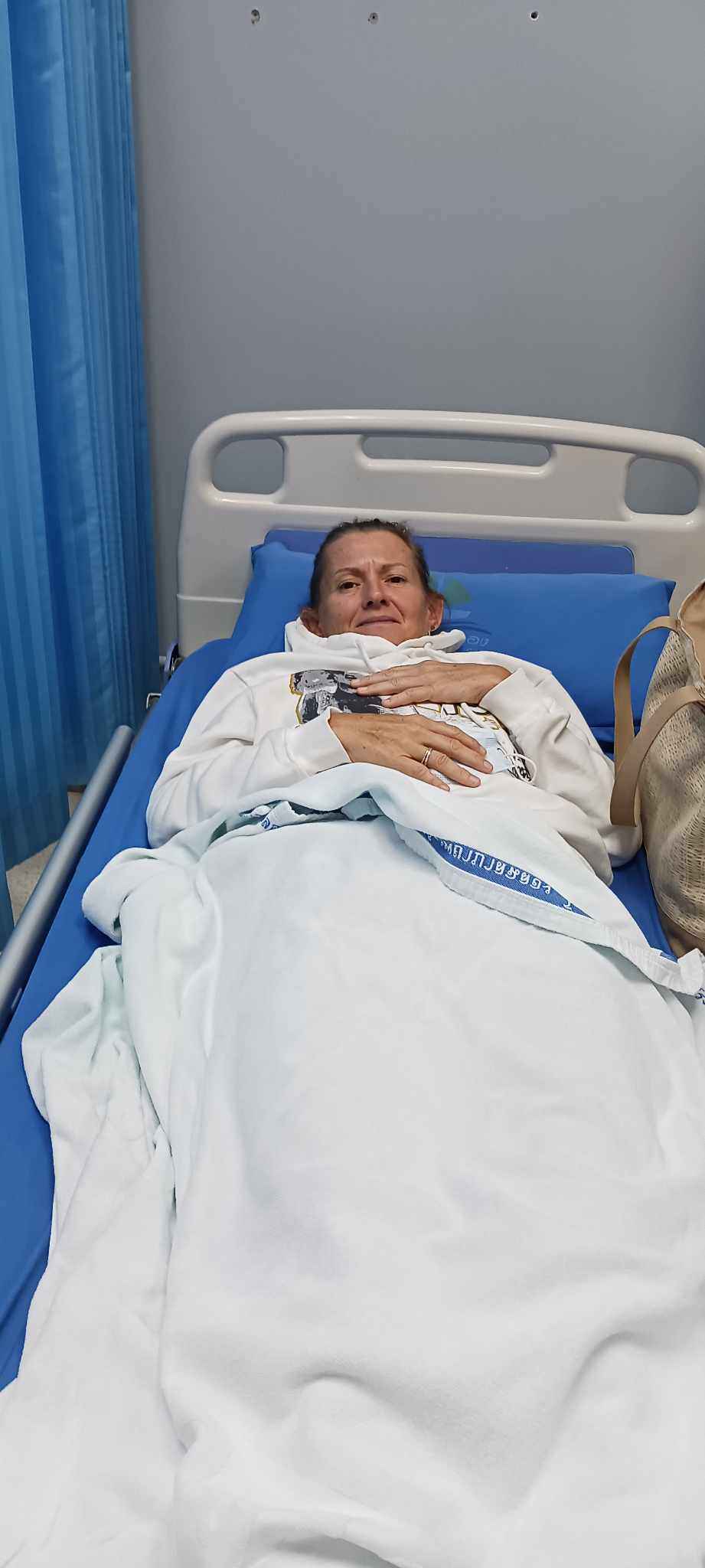 Louise Rogerson in a hospital in Phuket, Thailand, after being diagnosed with dengue fever in April. The dangerous mosquito-borne infection is on the rise globally. Photo: Courtesy of Louise Rogerson 