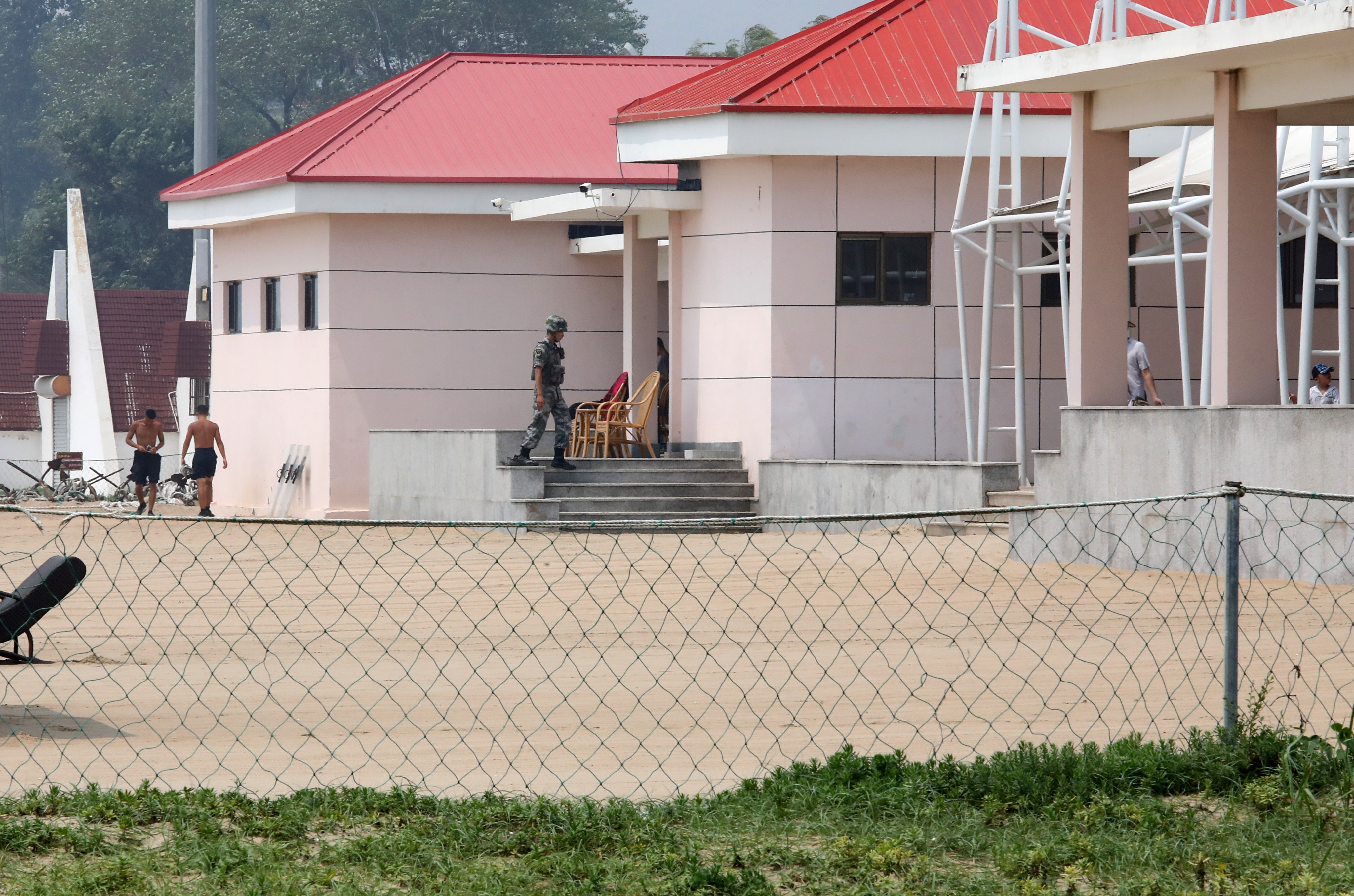 Security is tight near Beidaihe, the seaside town where  Chinese leaders have gathered since Chairman Mao Zedong set up a “summer office” there in the 1950s. Photo: Simon Song