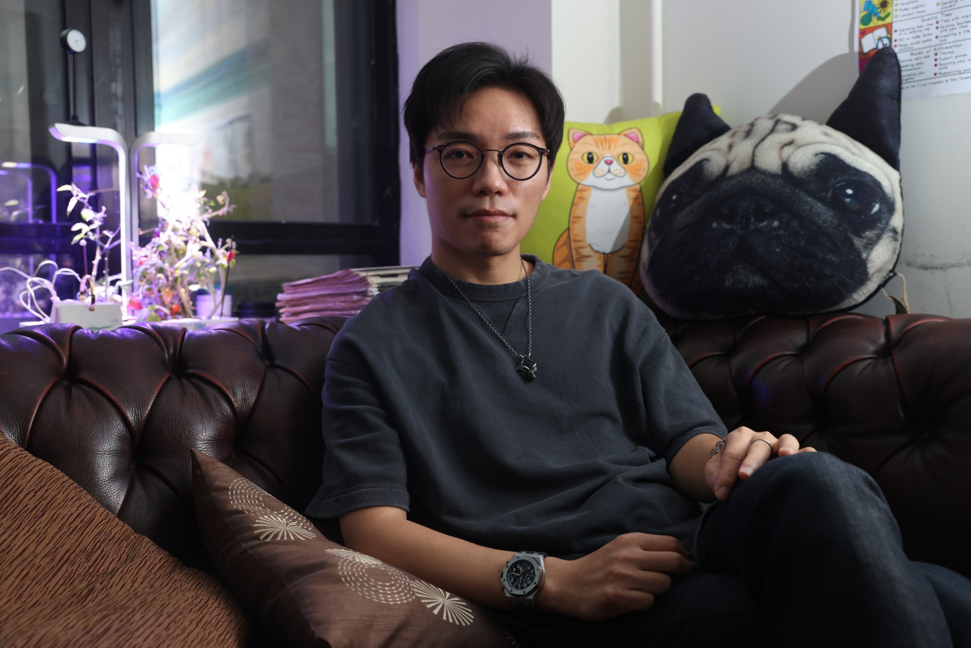 Dr Ken Fung says the divorce rate partly reflects a “fast-food dating culture”, where couples marry too quickly after meeting online. Photo: Yik Yeung-man