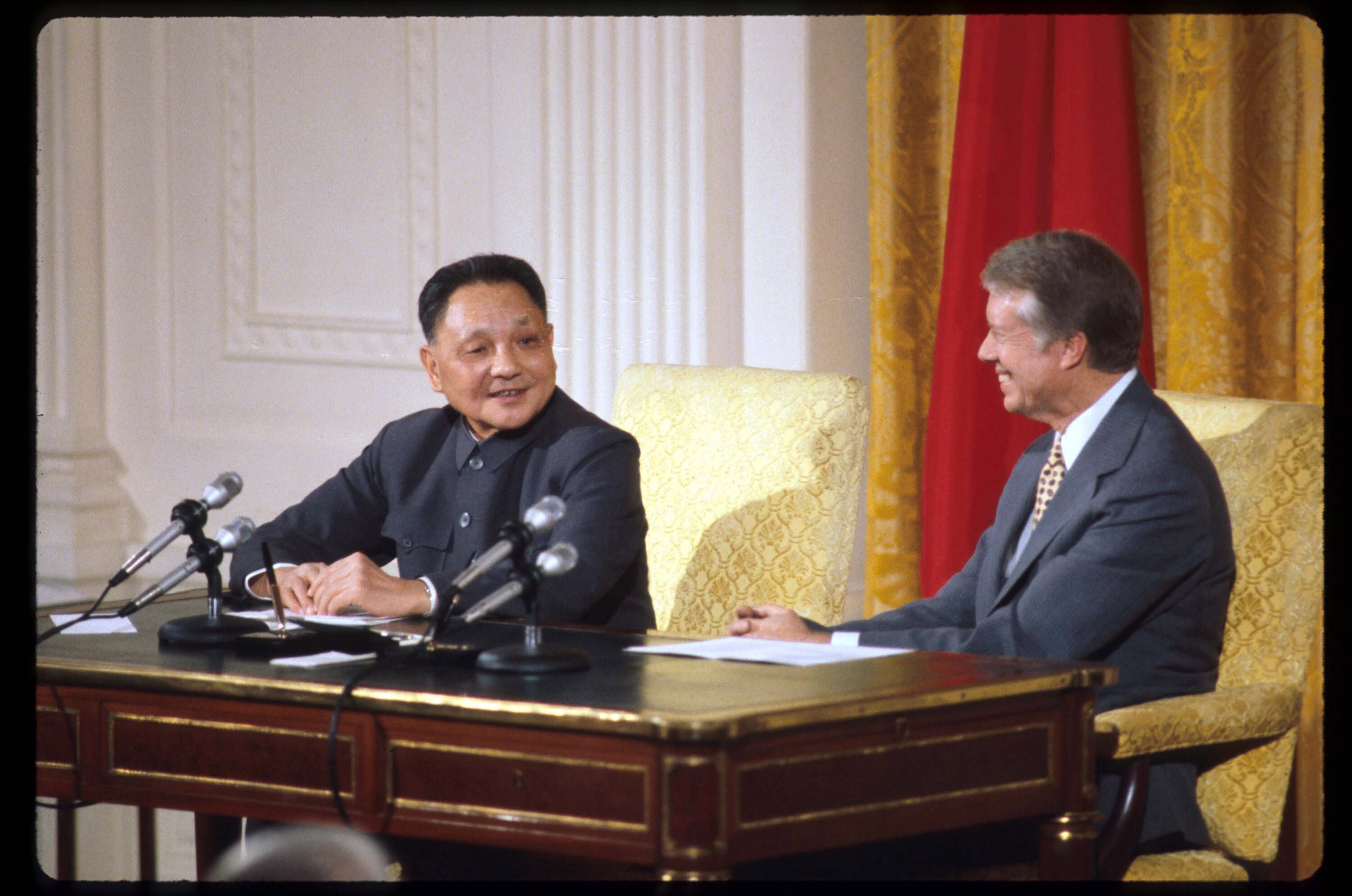 Deng Xiaoping and Jimmy Carter signed the agreement on cooperation in science and technology in 1979. Photo: Getty Images