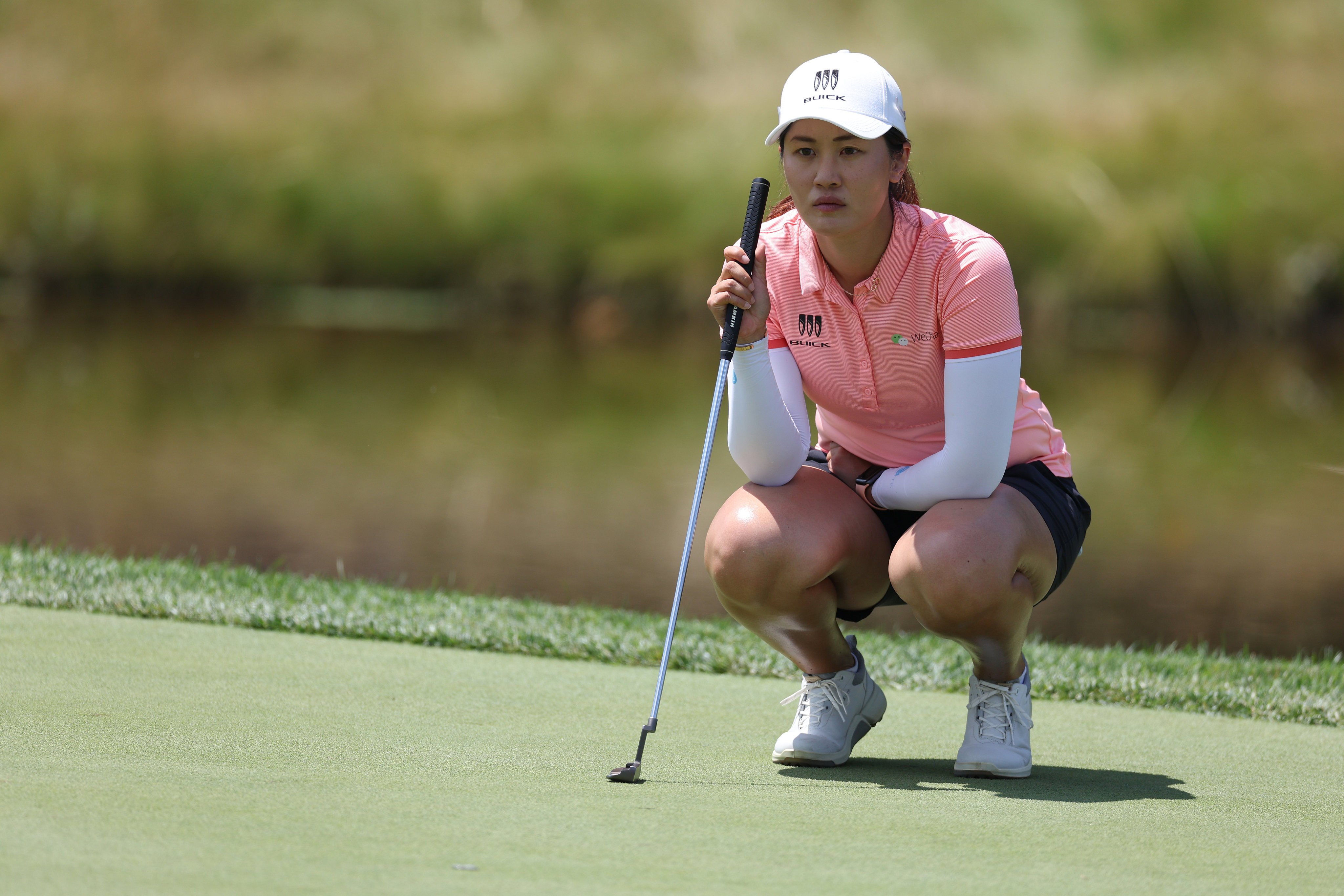 Janet Lin lines up a putt in the third round of the KPMG Women’s PGA Championship. Photo: Getty Images