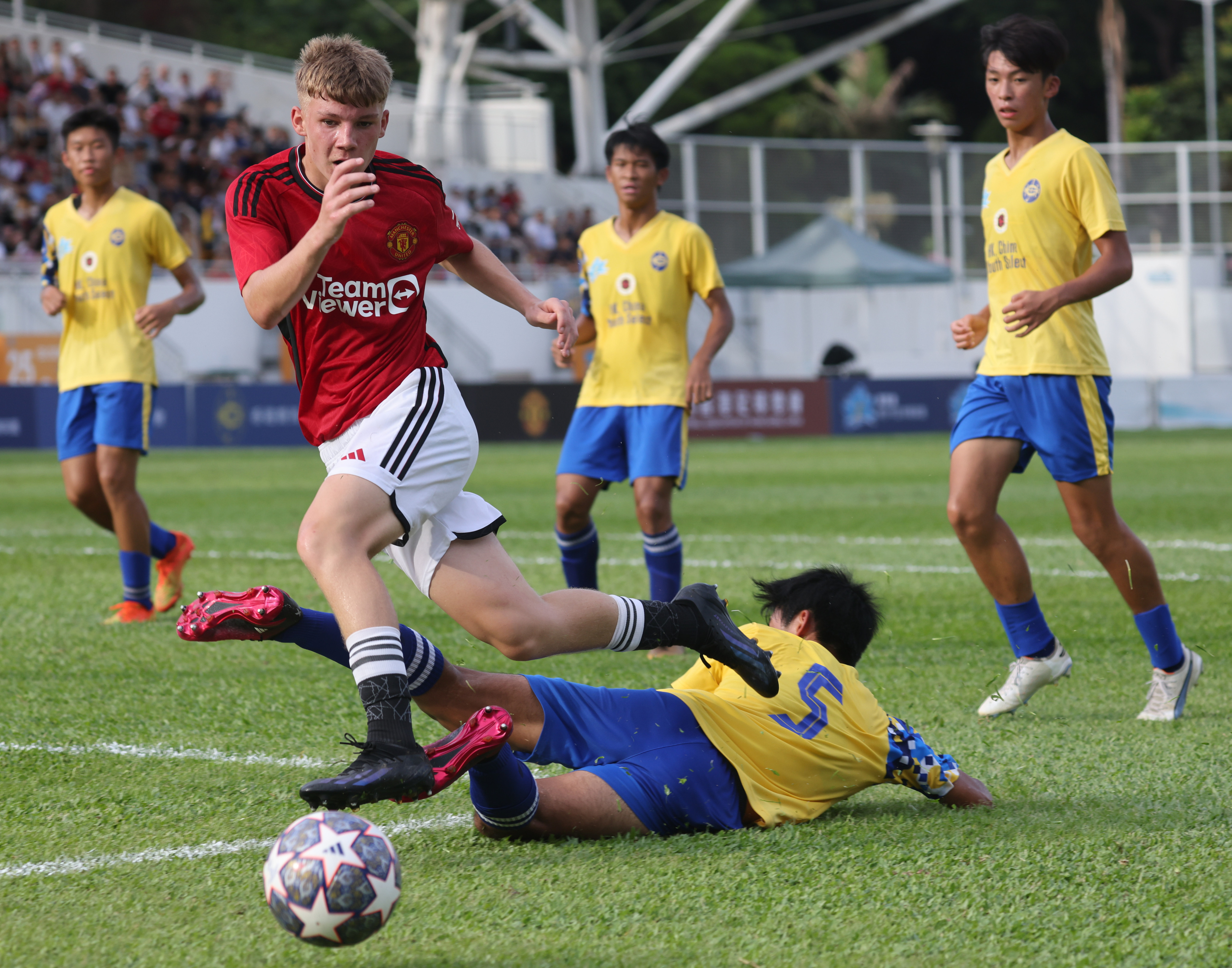 Manchester United U16s played two matches in front of enthusiastic fans at Mong Kok Stadium. Photo: Yik Yeung-man
