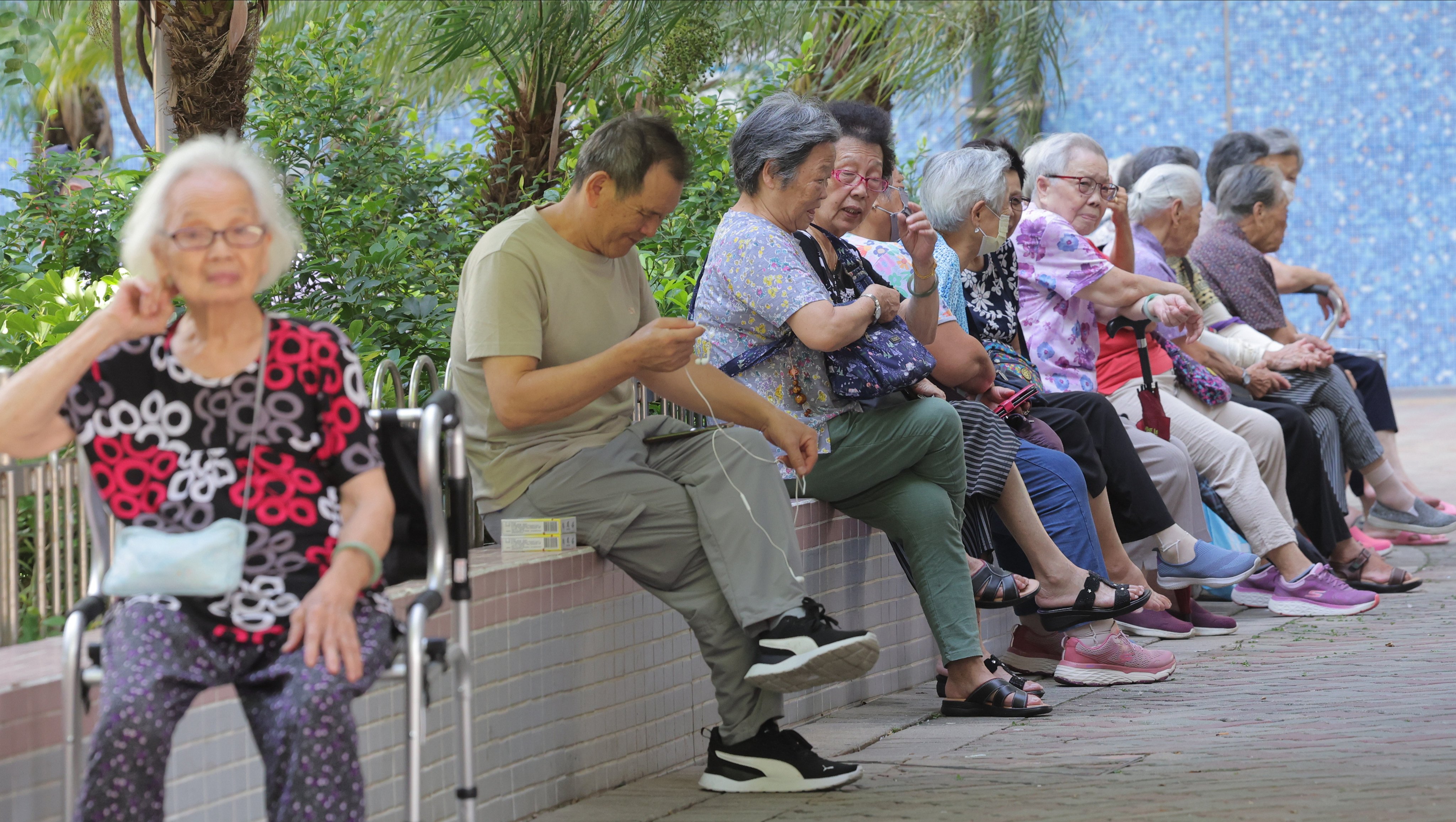 More than one in three Hongkongers will be elderly by 2046, the government forecasts. Photo: Jelly Tse