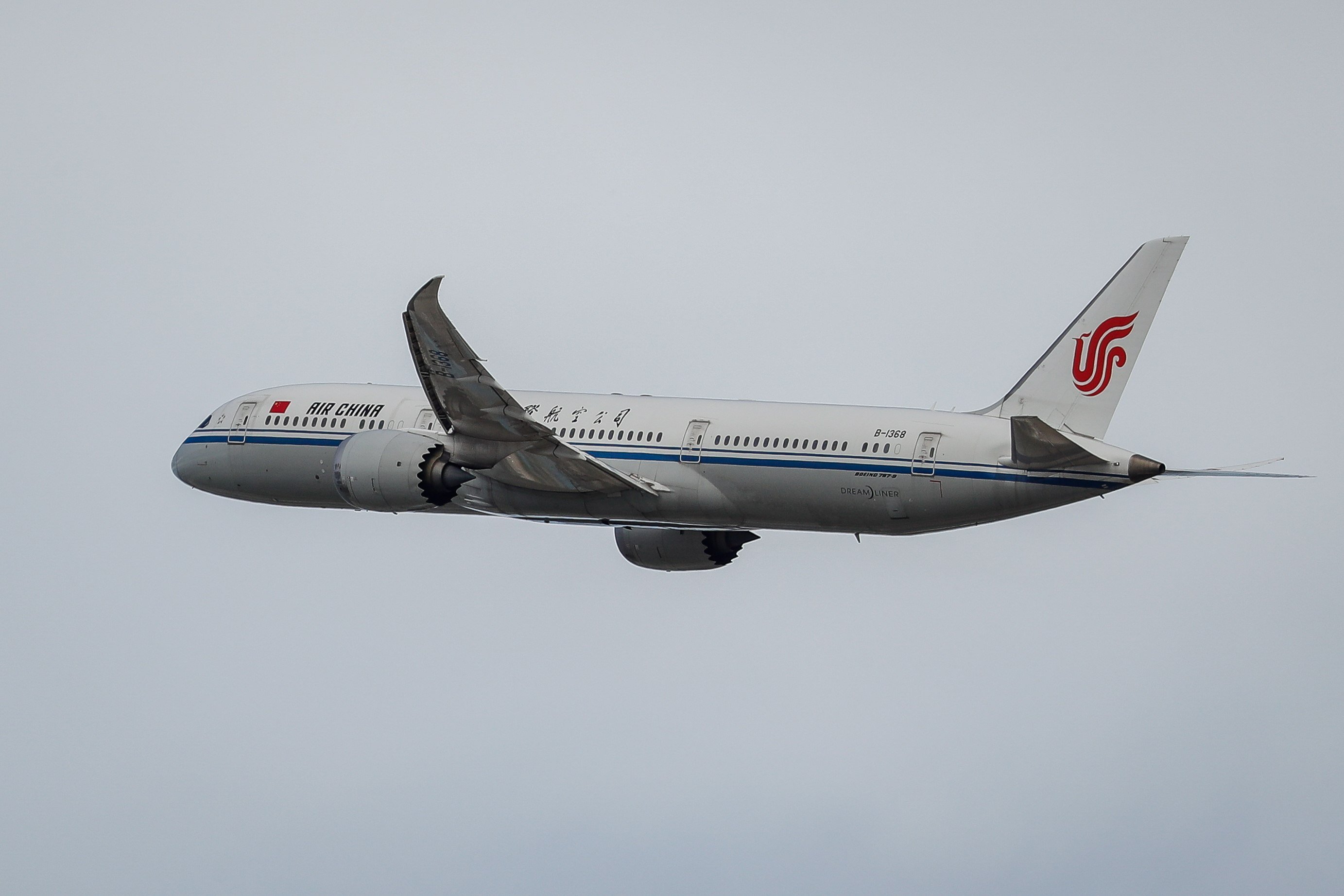 The number of weekly Chinese passenger flights permitted to fly to the US will increase from the current 12 to 24 by late October.  Photo: EPA-EFE