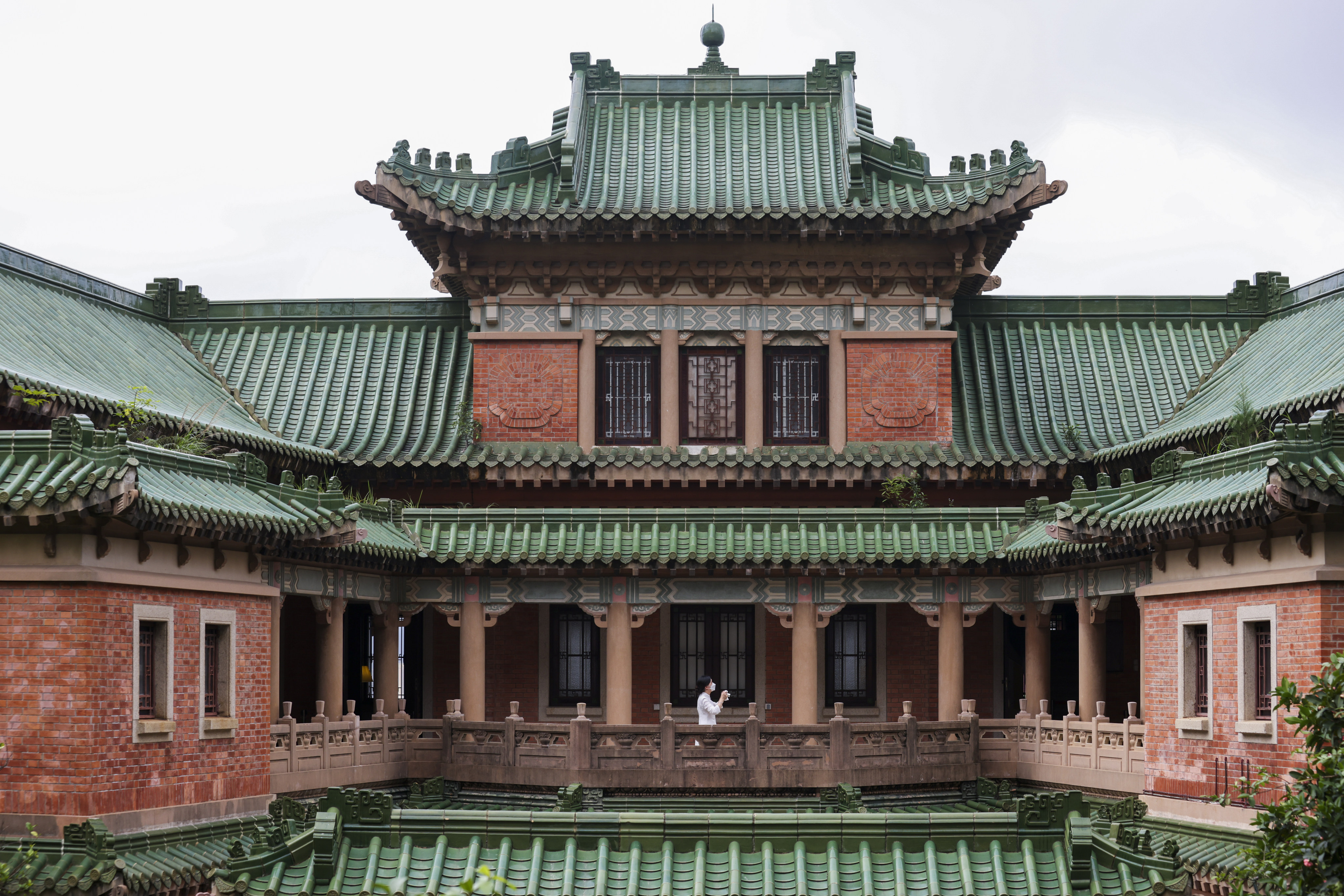 The restoration of King Yin Lei mansion in Hong Kong’s Mid-levels employed green-glazed Canton-glaze tiles and other decorative elements, but although sourced from the same place, their quality does not match that of original elements used when it was built in the 1930s. Photo: Nora Tam