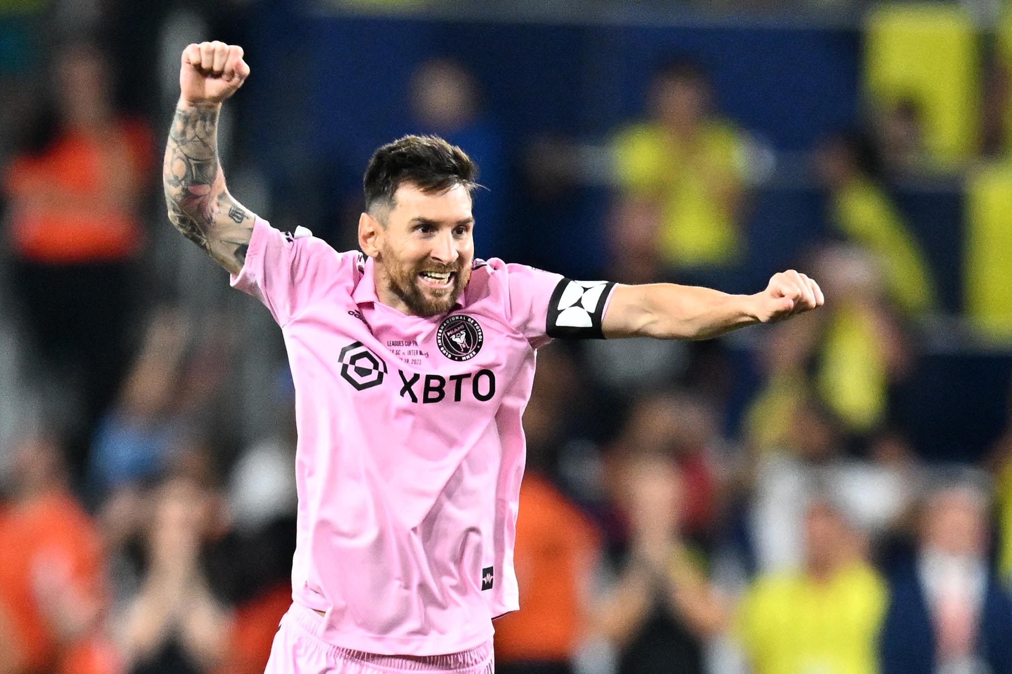 Lionel Messi scores screamer, leads Inter Miami to first trophy in ...