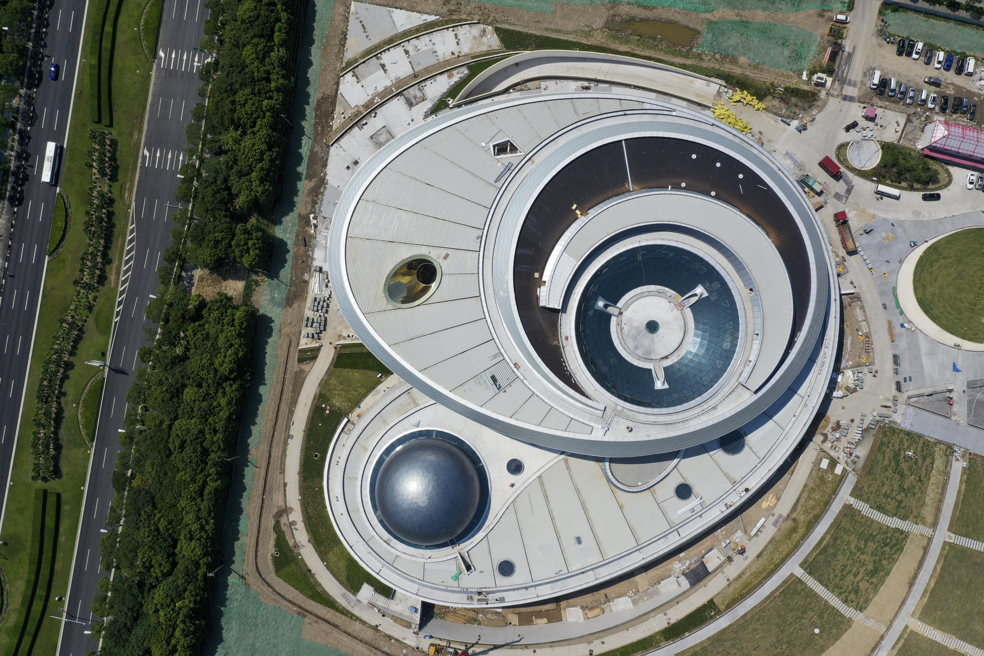 Aerial view of the newly built Shanghai Science and Technology Museum in Lingang area, Shanghai, China. China expanded its Shanghai free trade zone (FTZ) in its latest major strategic move for further opening-up. Photo: Imaginechina