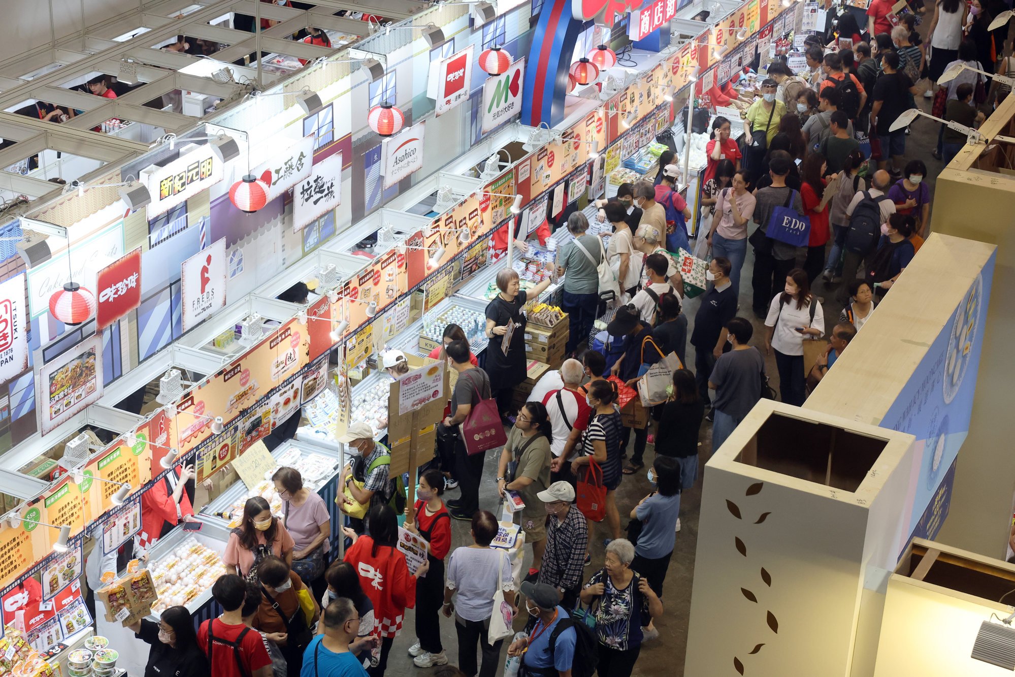 Hong Kong Food Expo 2023 and other fairs attract nearly half a million