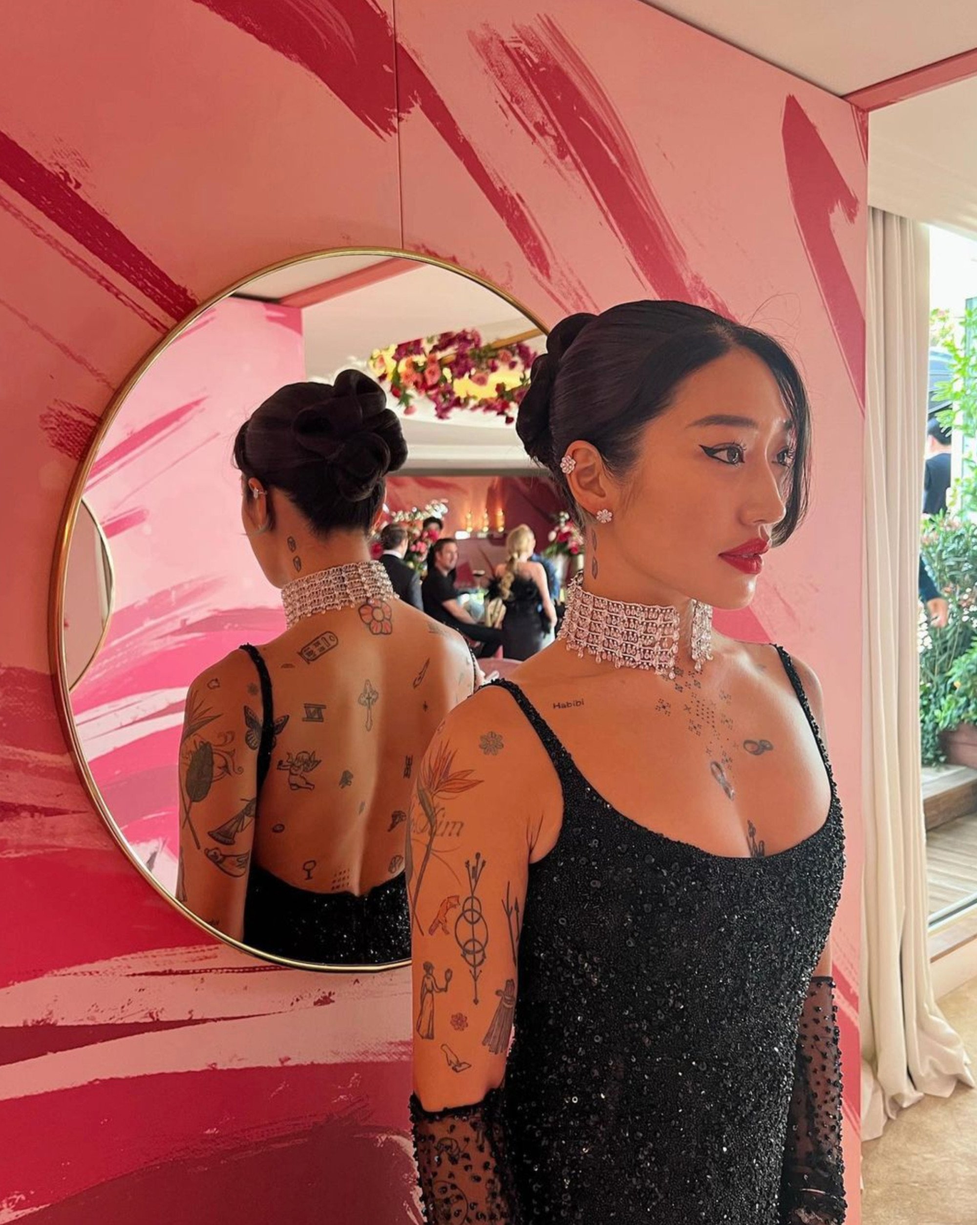 South Korean DJ Peggy Gou collects plastic waste on Bali beach, scolds  people who litter on Instagram