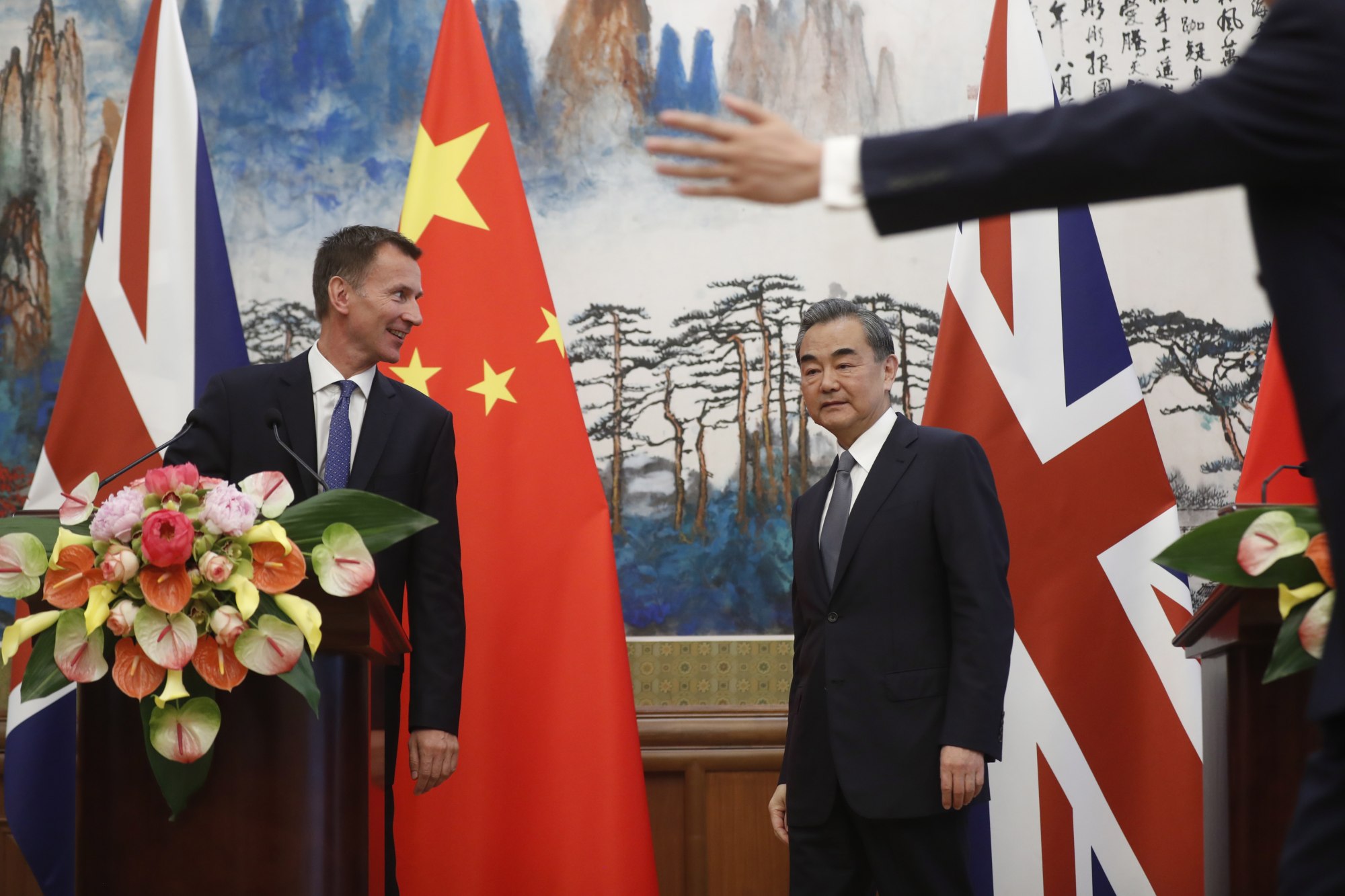 James Cleverly To Become First British Foreign Secretary To Visit China ...