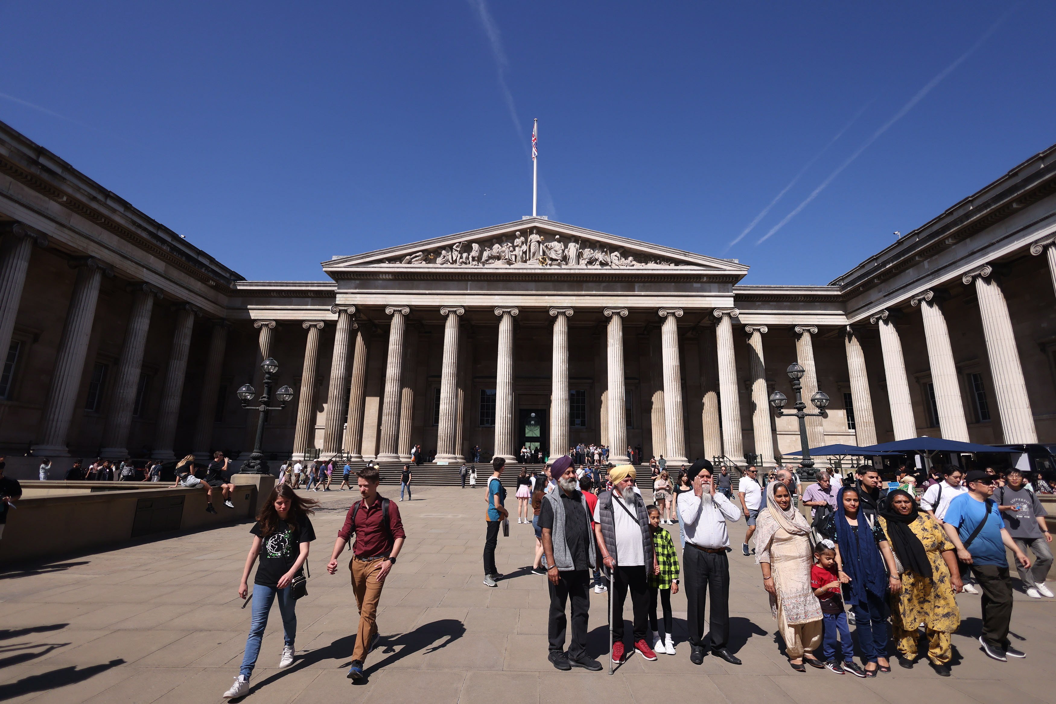 Visitors at the British Museum in London. Photo: EPA-EFE