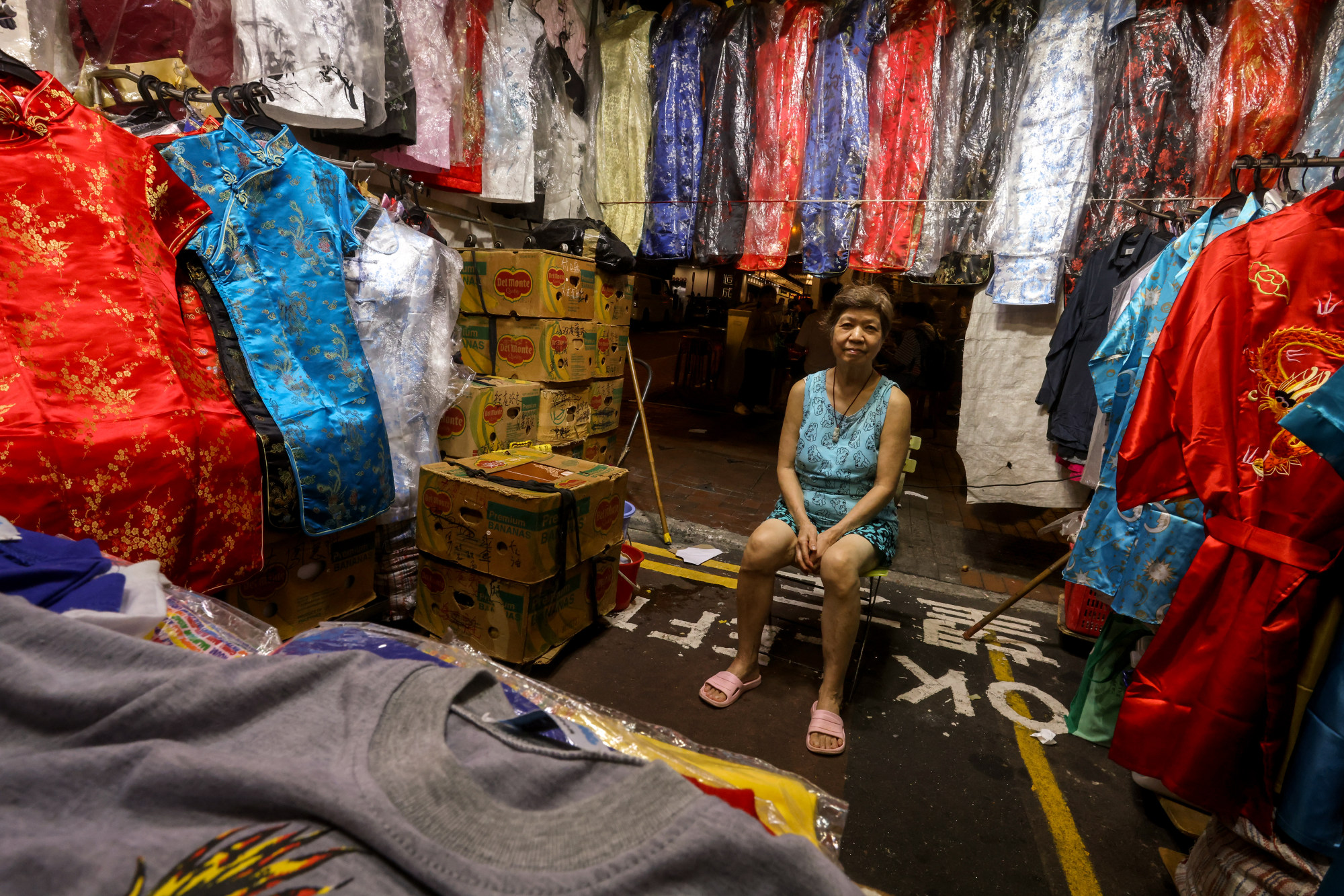 Temple Street vendor Leung Siu-chun has run her stall for more than 40 years. Photo: Jonathan Wong