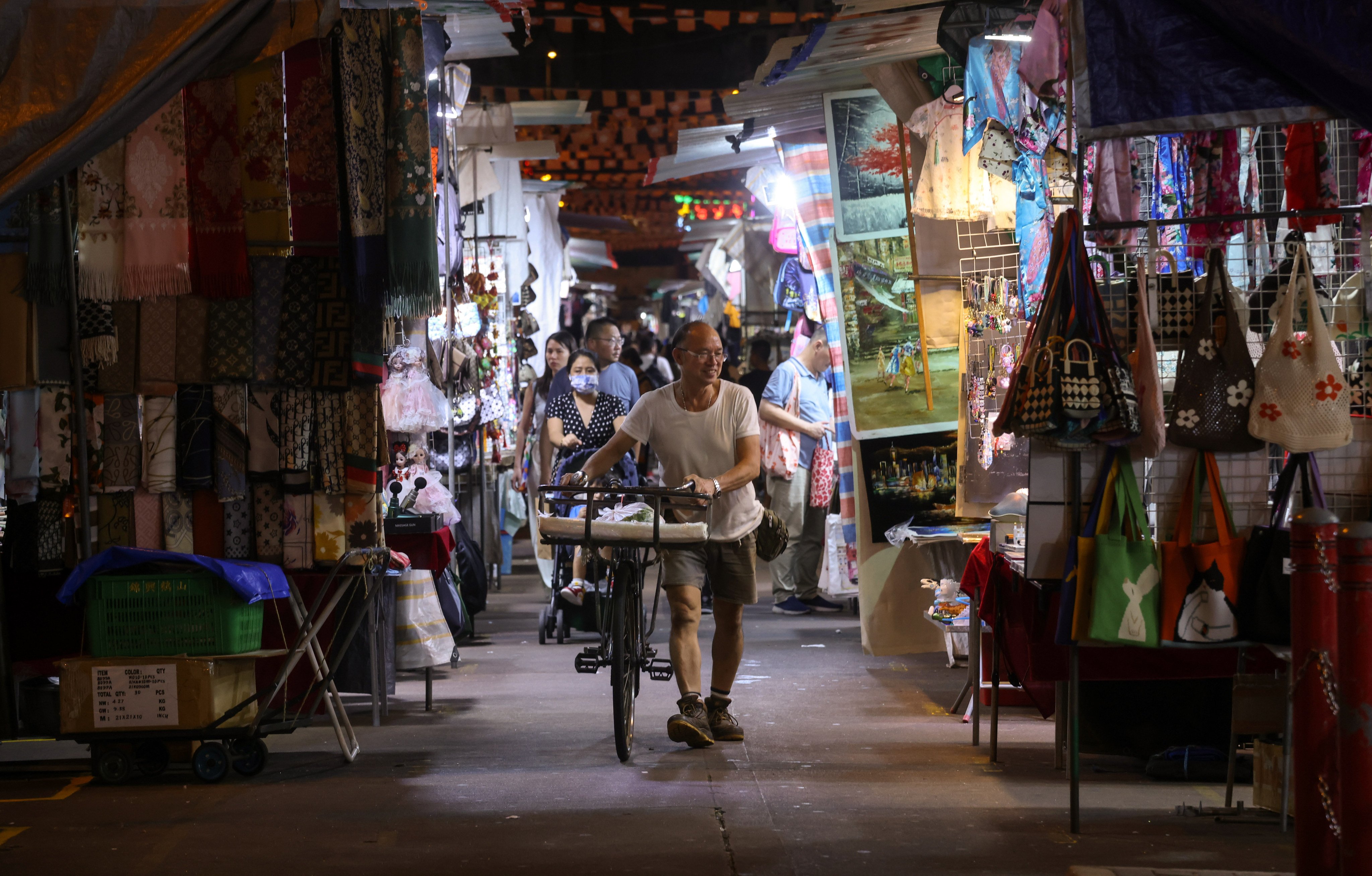Temple Street night market in Yau Ma Tei on August 28. Expanding night markets has been raised as one potential way to revive Hong Kong’s nighttime economy. Photo: Jonathan Wong