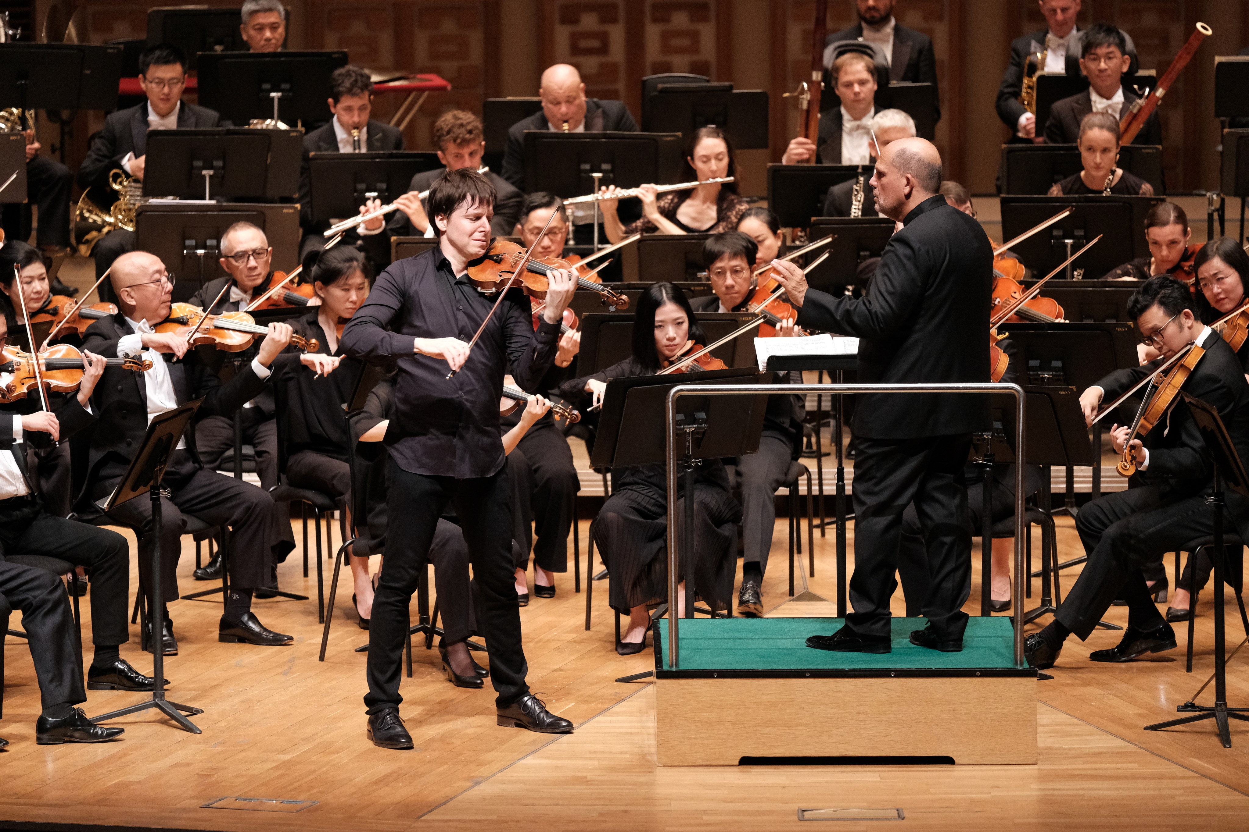 Violinist Joshua Bell will reunite on stage with the Hong Kong Philharmonic Orchestra and music director Jaap van Zweden for the ensemble’s 50th season opener in September, which will feature the Asian premiere of Bell’s new collaborative work, The Elements. Photo: Ka Lam/HK Phil