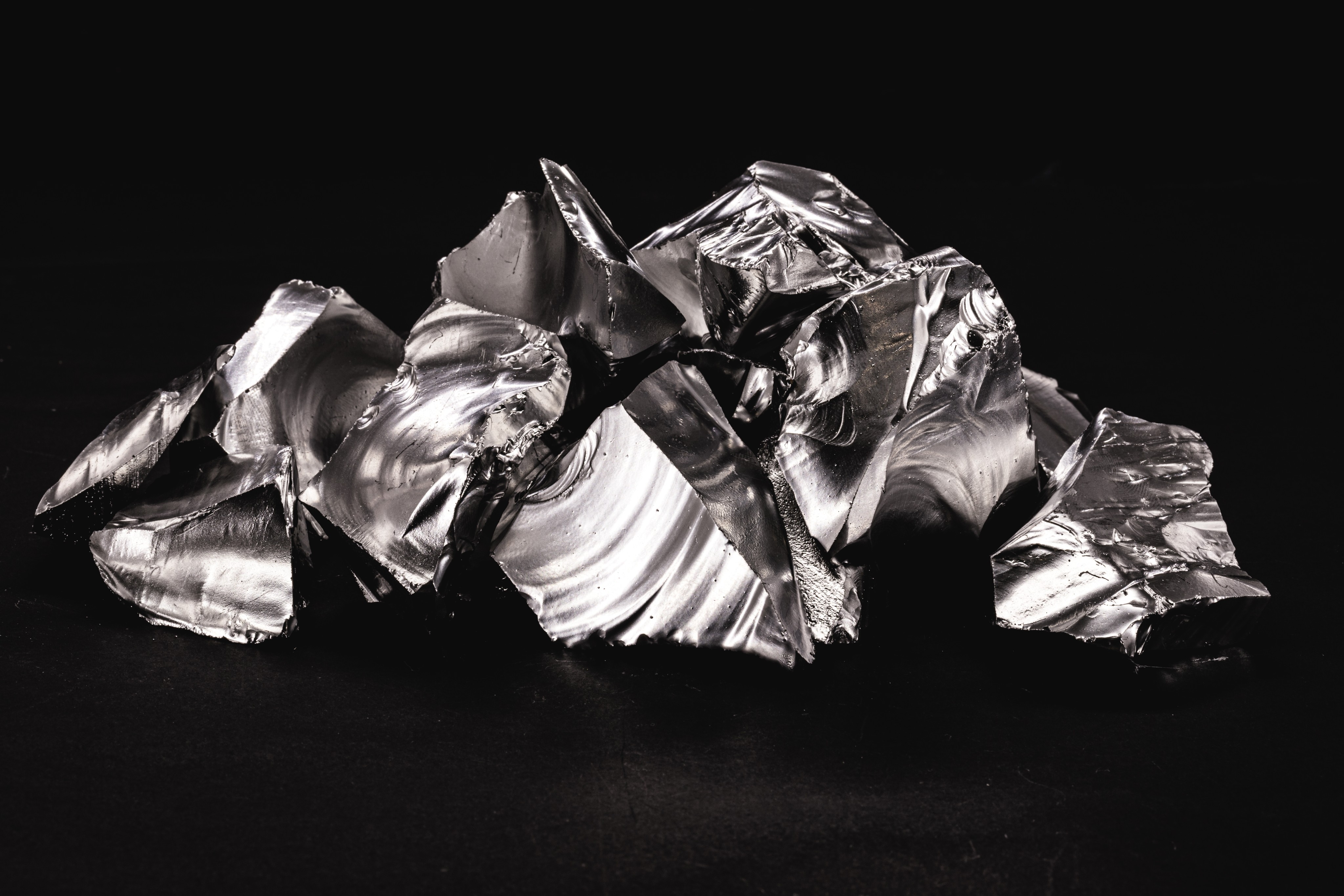 China exports of gallium and germanium surged before controls kicked in. Photo: Shutterstock  