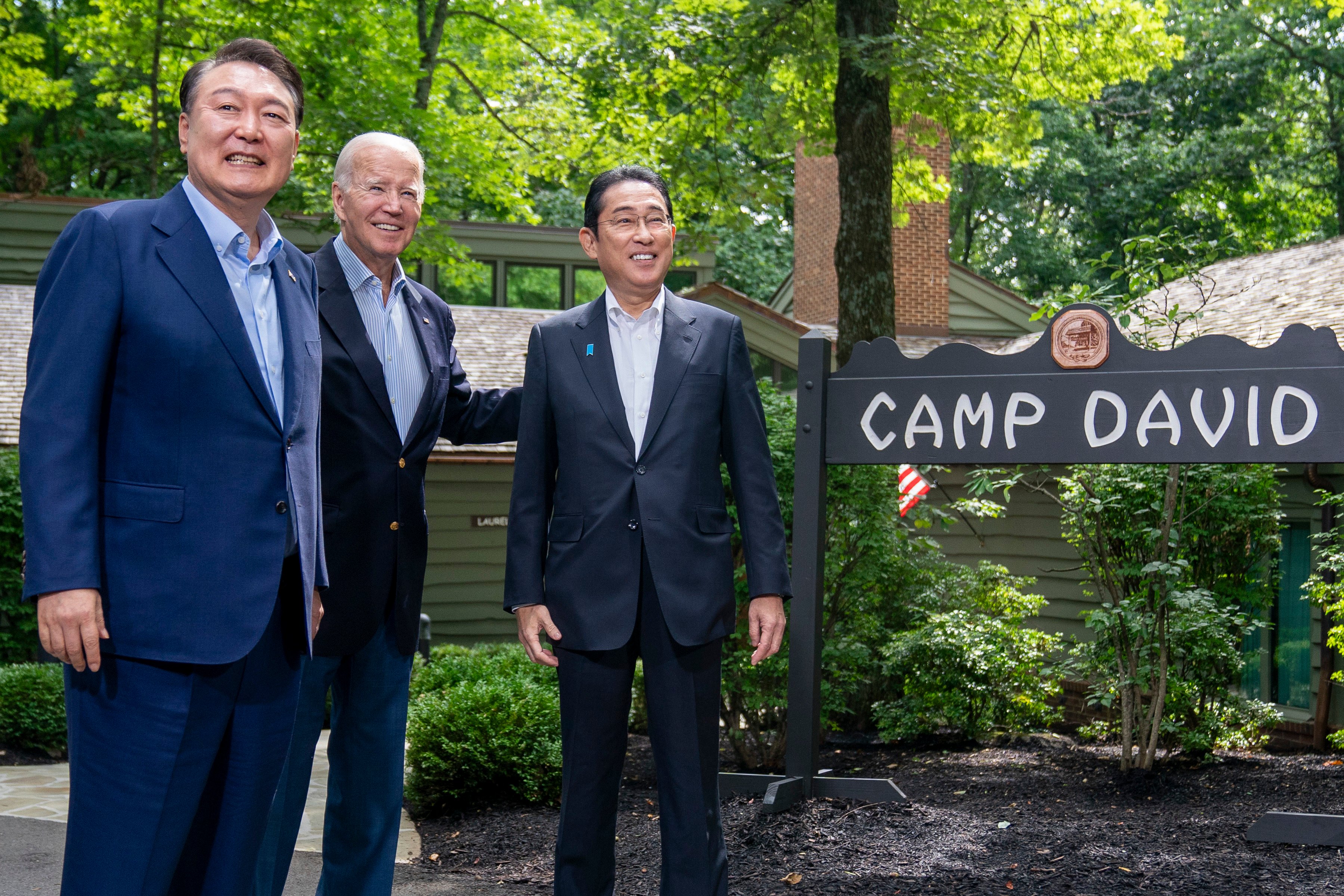 US President Joe Biden, South Korea’s Yoon Suk-yeol, and Japan’s Fumio Kishida at Camp David in the US last month. Photo: AP 