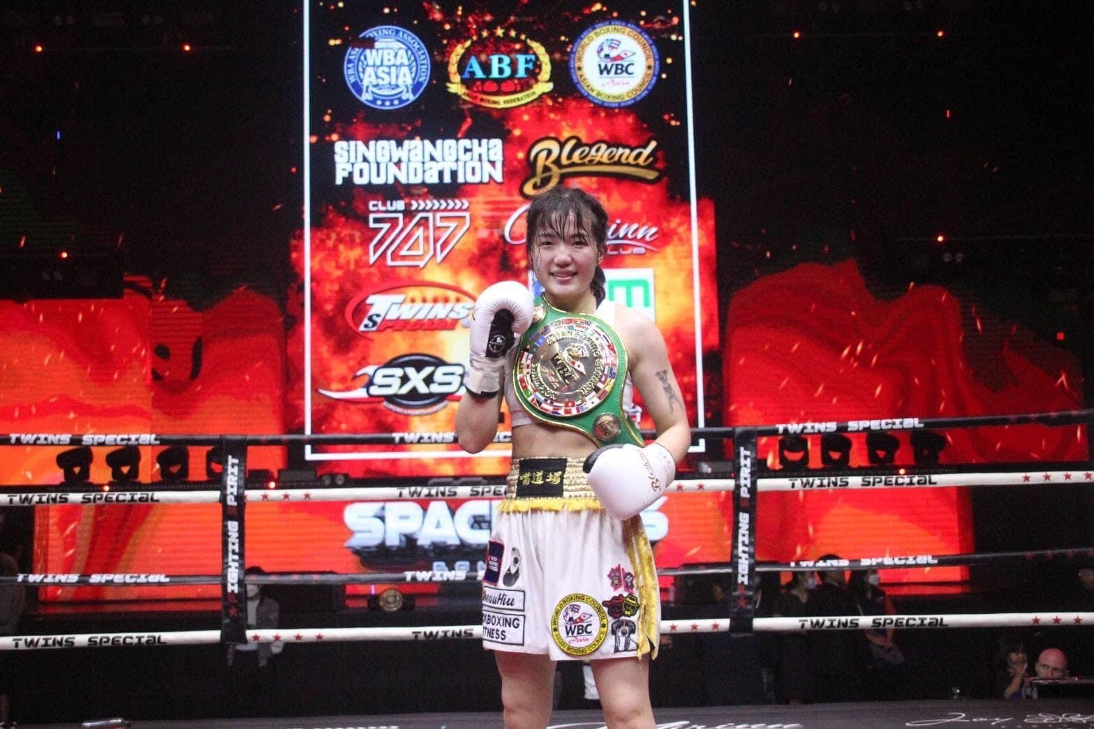 Yang Sheau-ru retains the WBC Asia super flyweight crown in Bangkok. Photo: WBC Asia