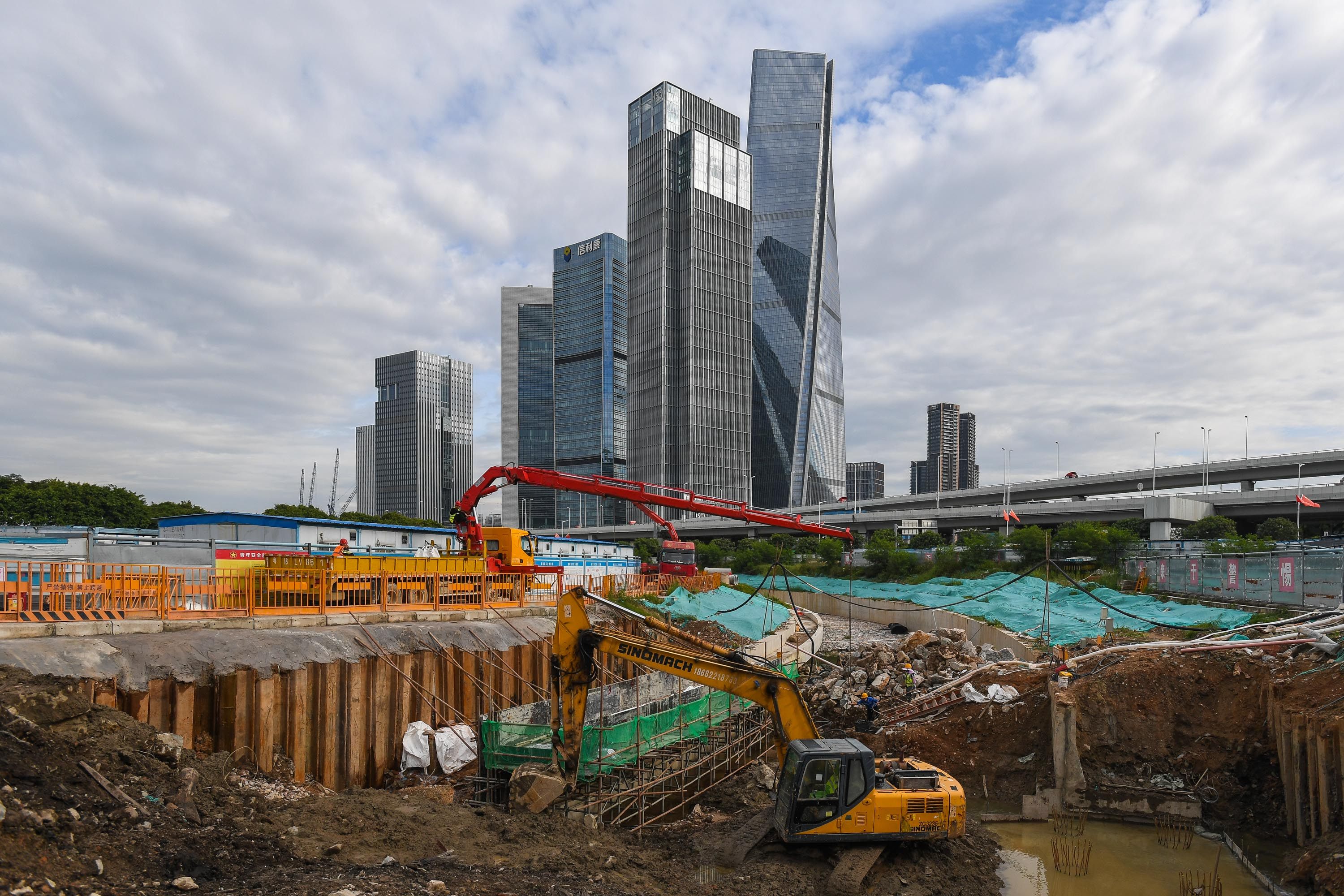 Construction in Qianhai, which Beijing aims to expand eightfold. Photo: Xinhua