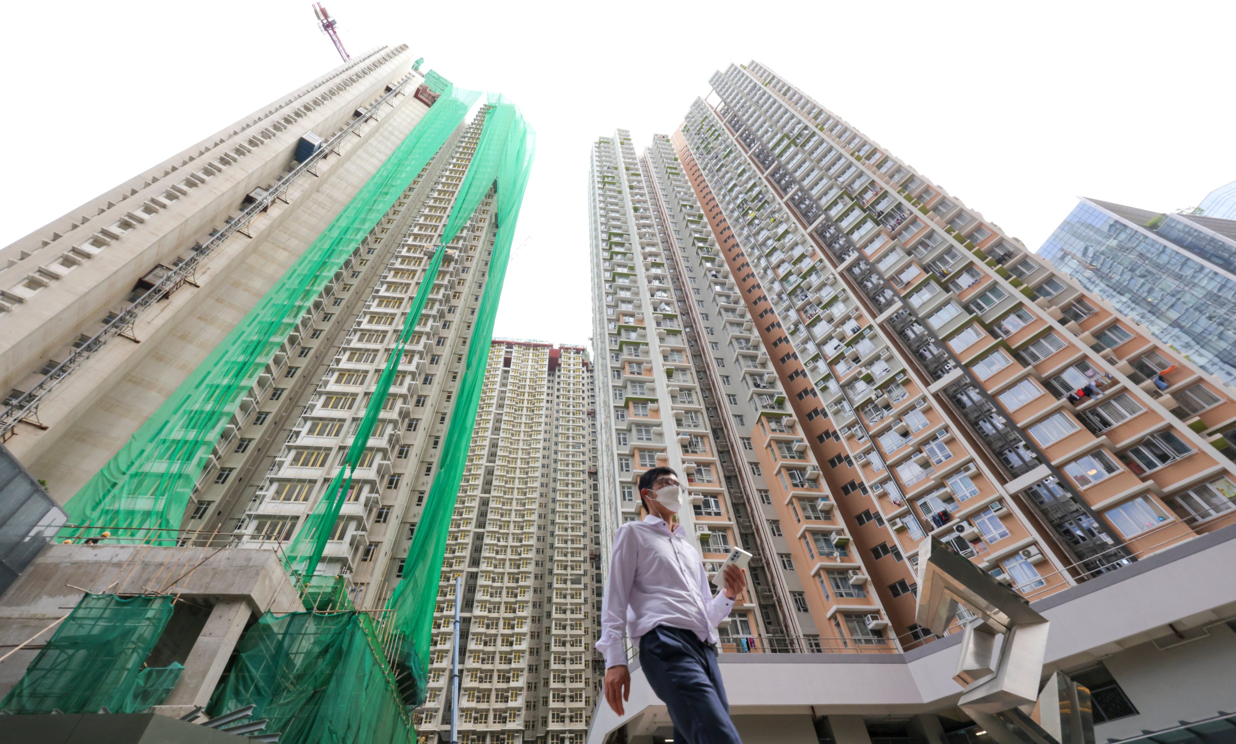 The estates, scattered across nine districts, are between 10 and 61 years old, and the renovations are expected to be completed by 2027. Photo: Jelly Tse