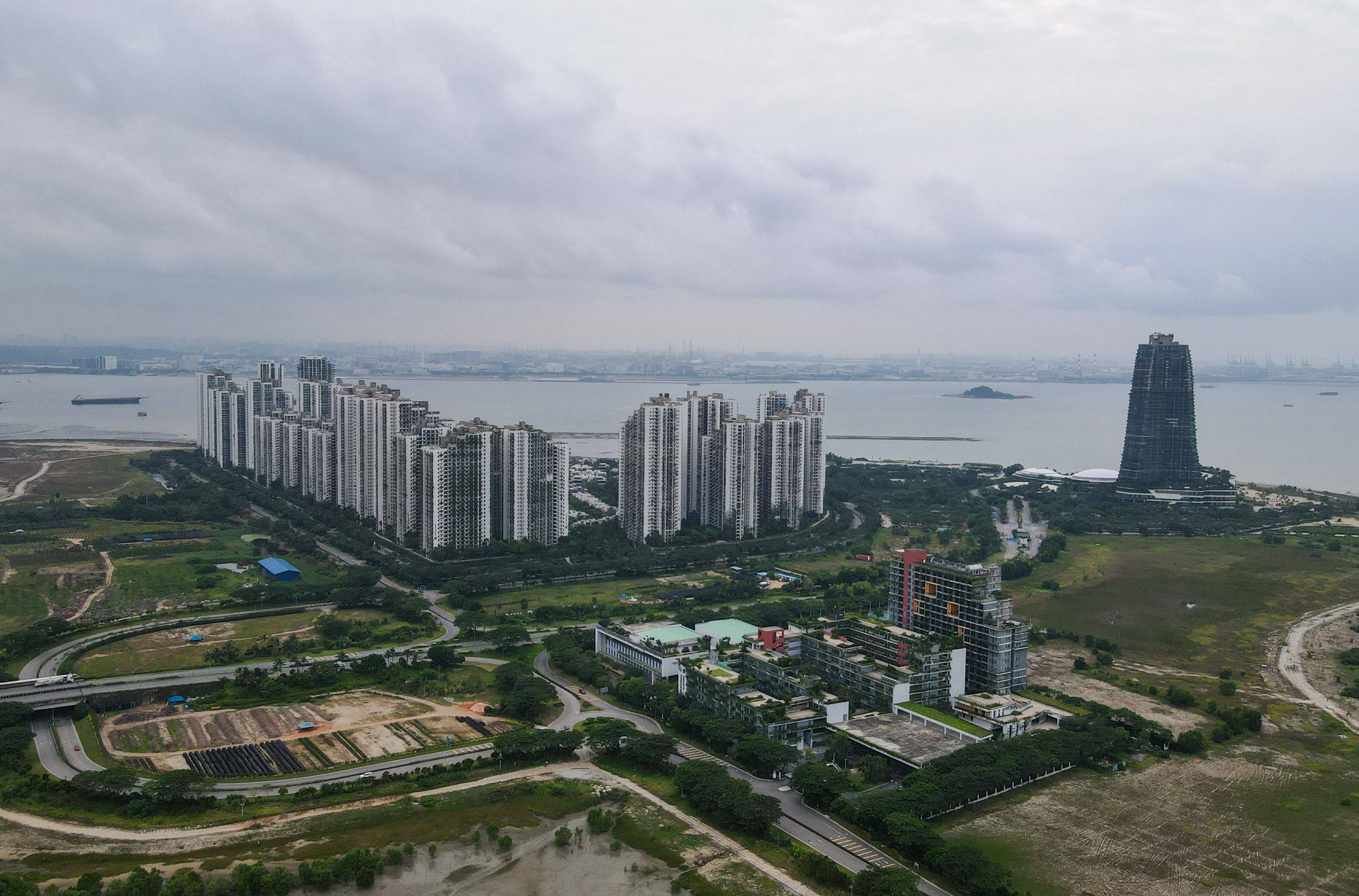 Condominiums at Forest City. Pegged to China’s ambitious Belt and Road Initiative, Forest City is Country Garden’s largest property development outside China. Photo: AFP