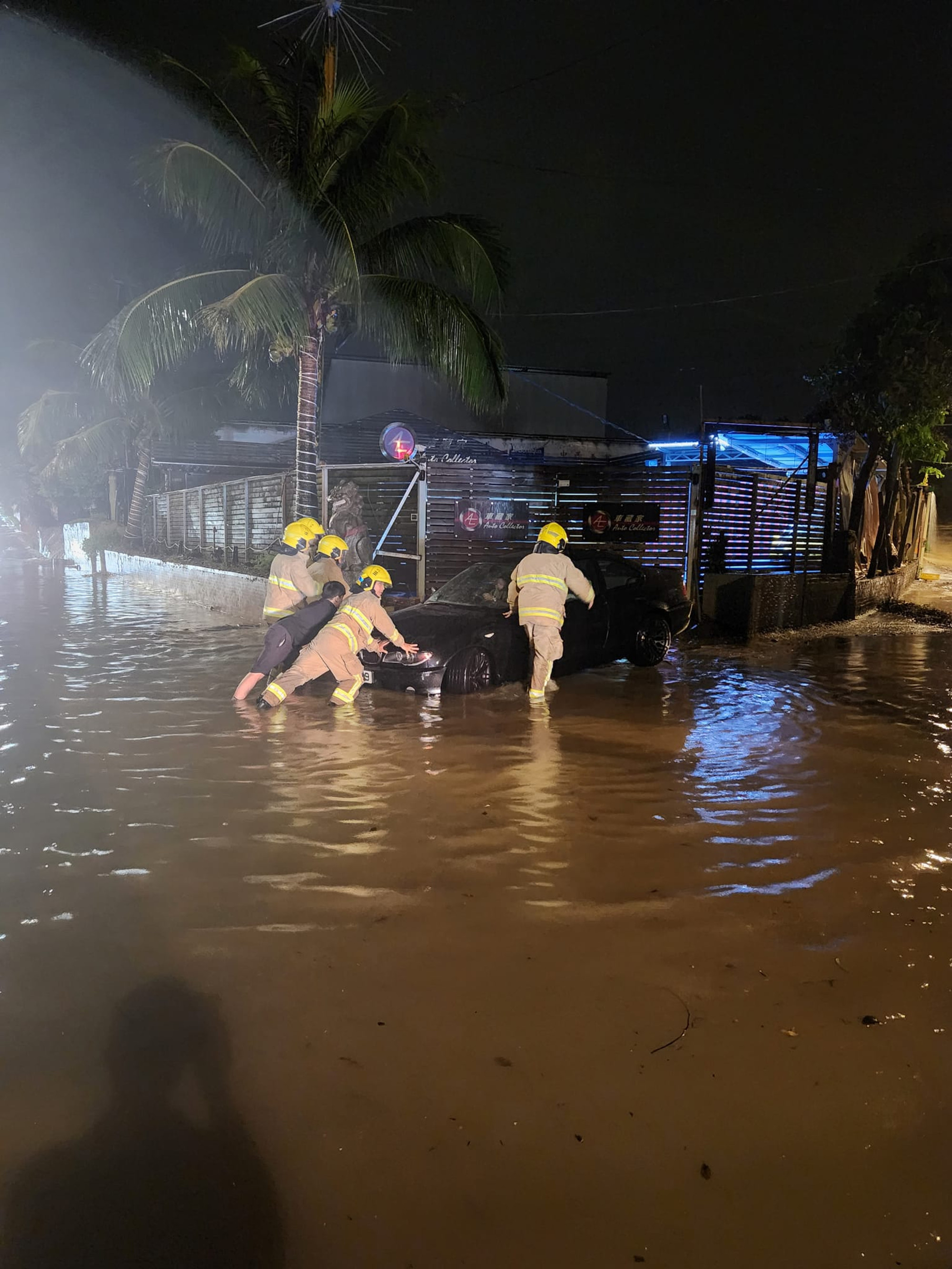 Hong Kong flood aftermath: police confirm identity of remains found ...