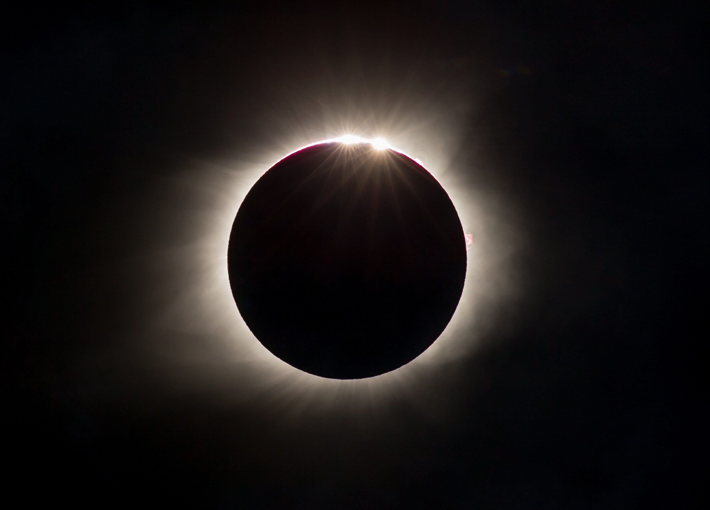 Baily’s beads are visible during the Great American Eclipse - a total solar eclipse - viewed from a location in the US state of North Carolina on August 21, 2017. Photo: Shutterstock