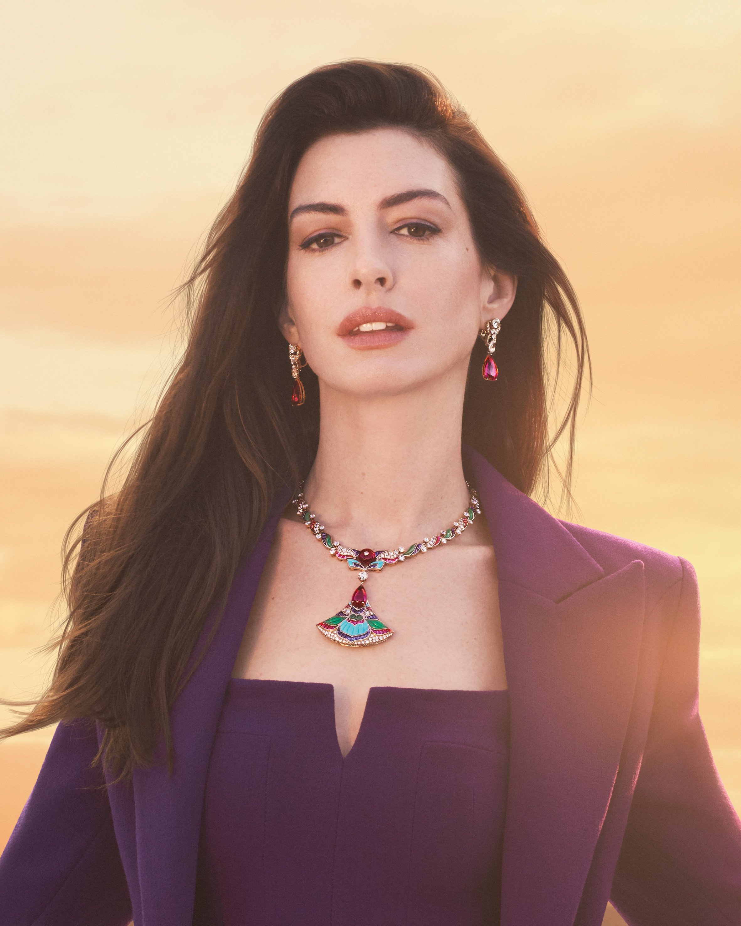 Brand ambassador Anne Hathaway in a Bulgari Diva Dreams necklace. Photos: Handout