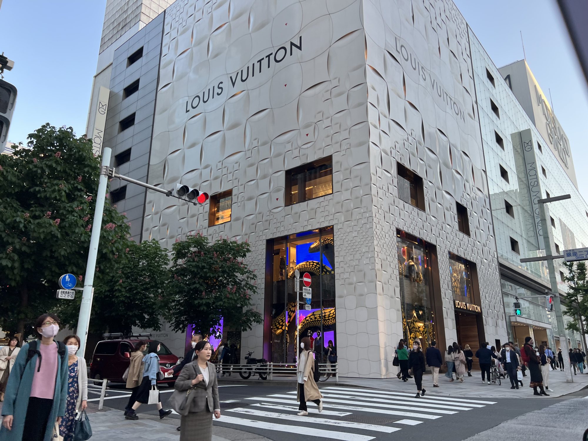 Louis Vuitton Building, The Ginza, Tokyo, Japan, 2009