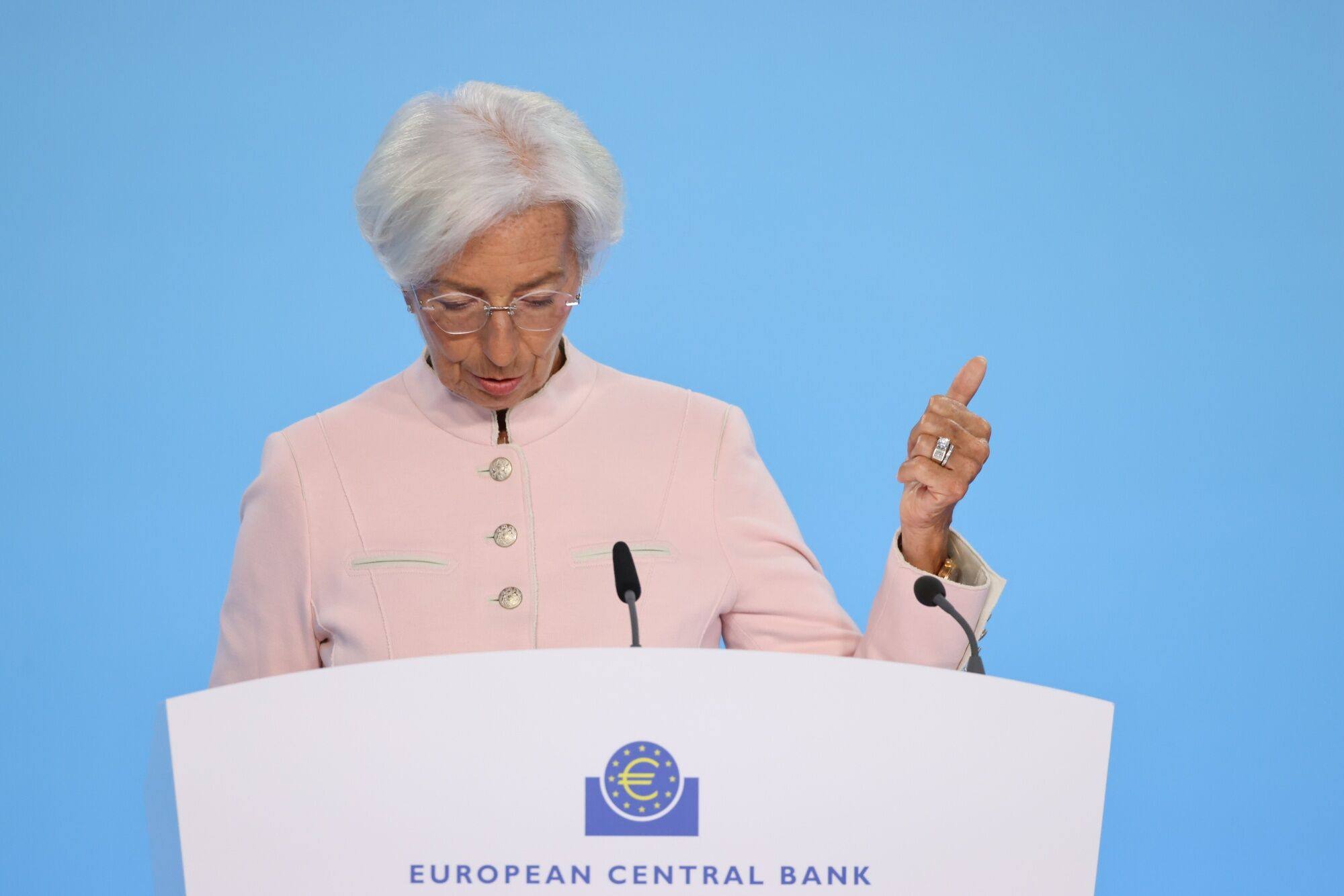 European Central Bank president Christine Lagarde speaks at a rates decision news conference in Frankfurt, Germany, on September 14. The ECB raised interest rates this month for the 10th consecutive time to try to choke inflation out of the euro zone’s increasingly feeble economy. Photo: Bloomberg