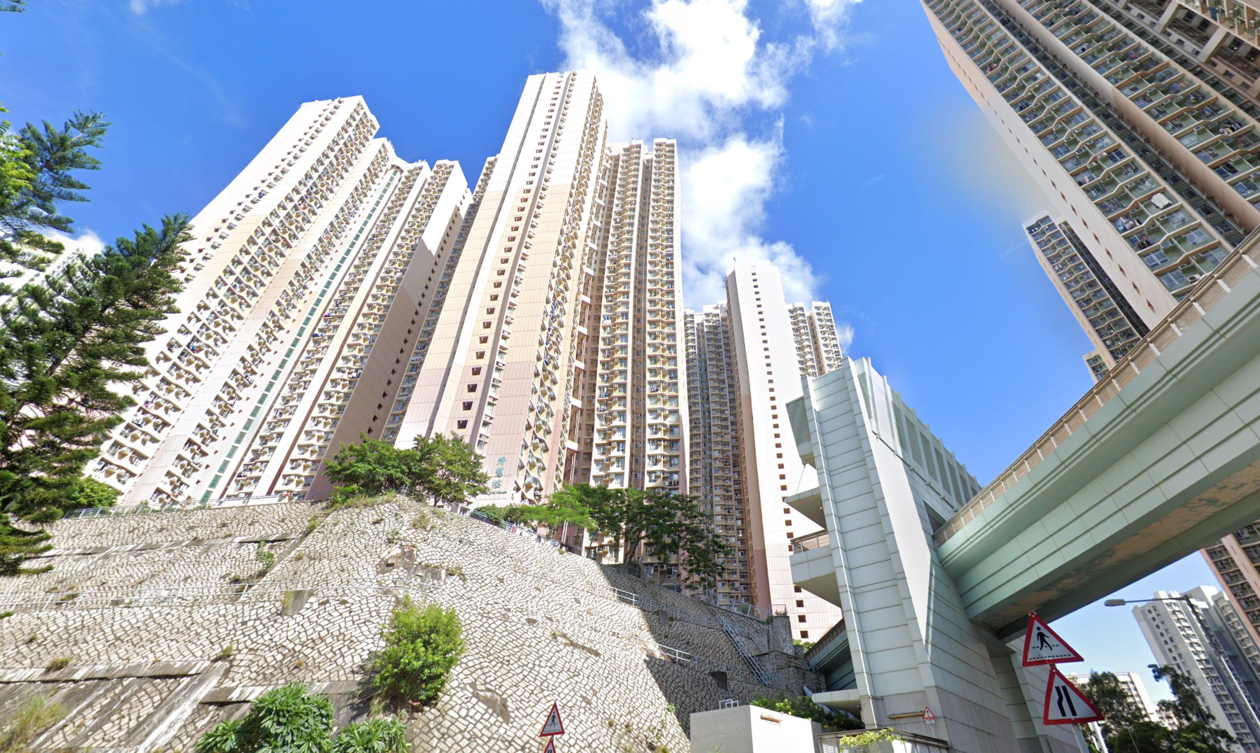 The two bodies were found in a flat in Sau Wai House at Sau Mau Ping Estate. Photo: Handout