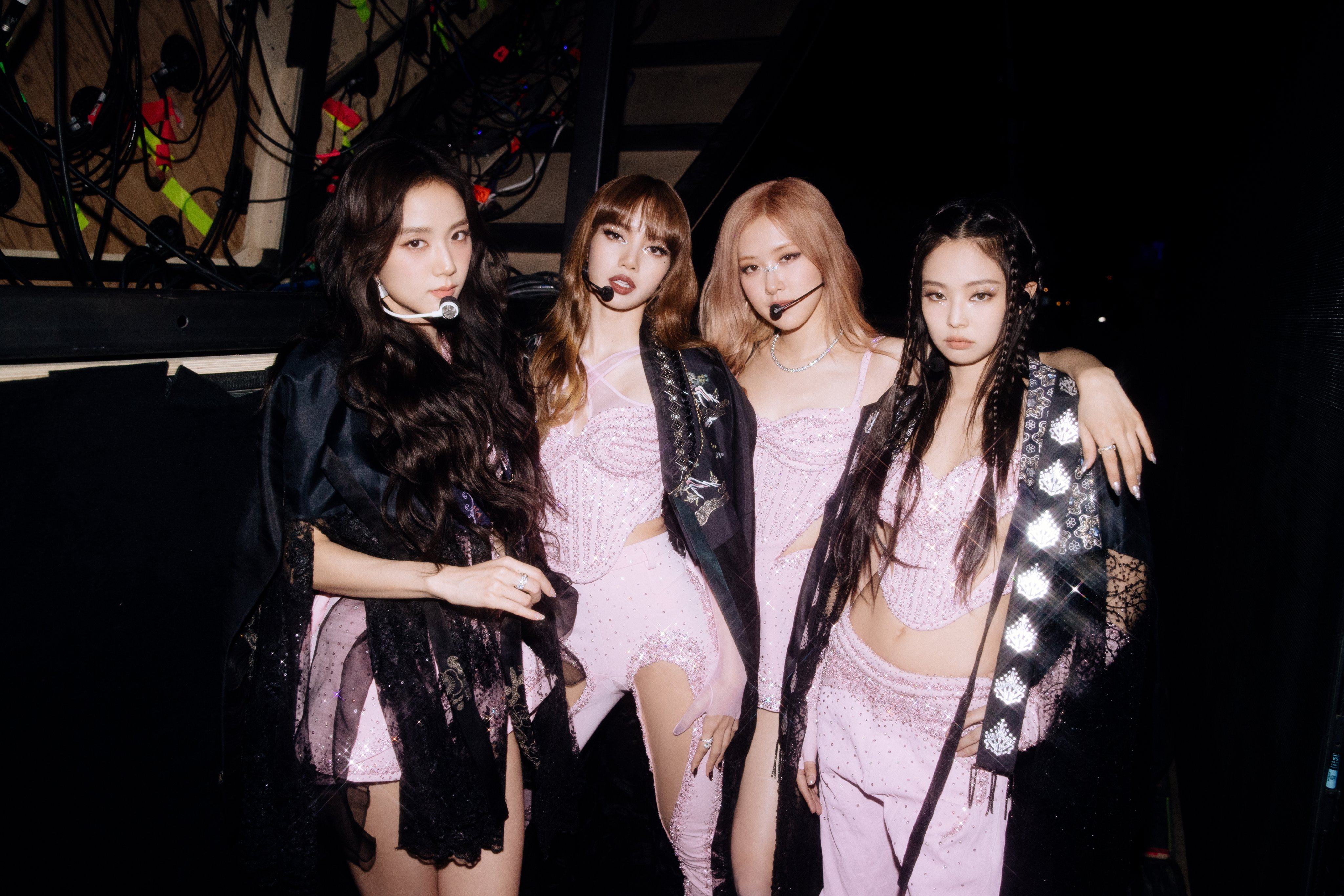Blackpink decked out in pink at Coachella. Photo: @BlackpinkOfficial/Twitter