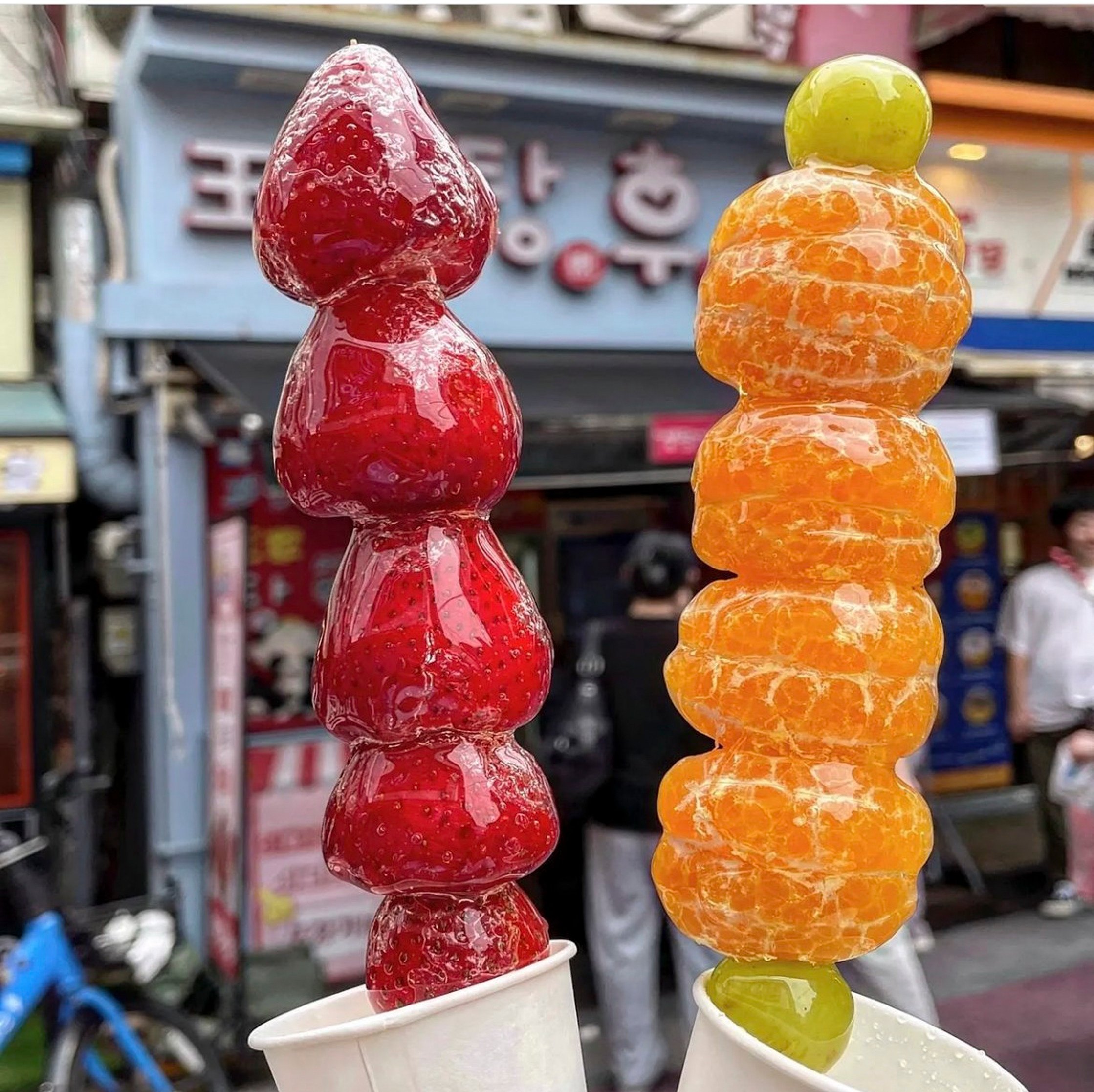 Chinese candied fruit - “tanghulu” - is trending in South Korea. We ask how the centuries-old snack became popular with millennials and members of Gen Z, and whether this food craze is here to stay. Photo: Instagram/@eat_time_food