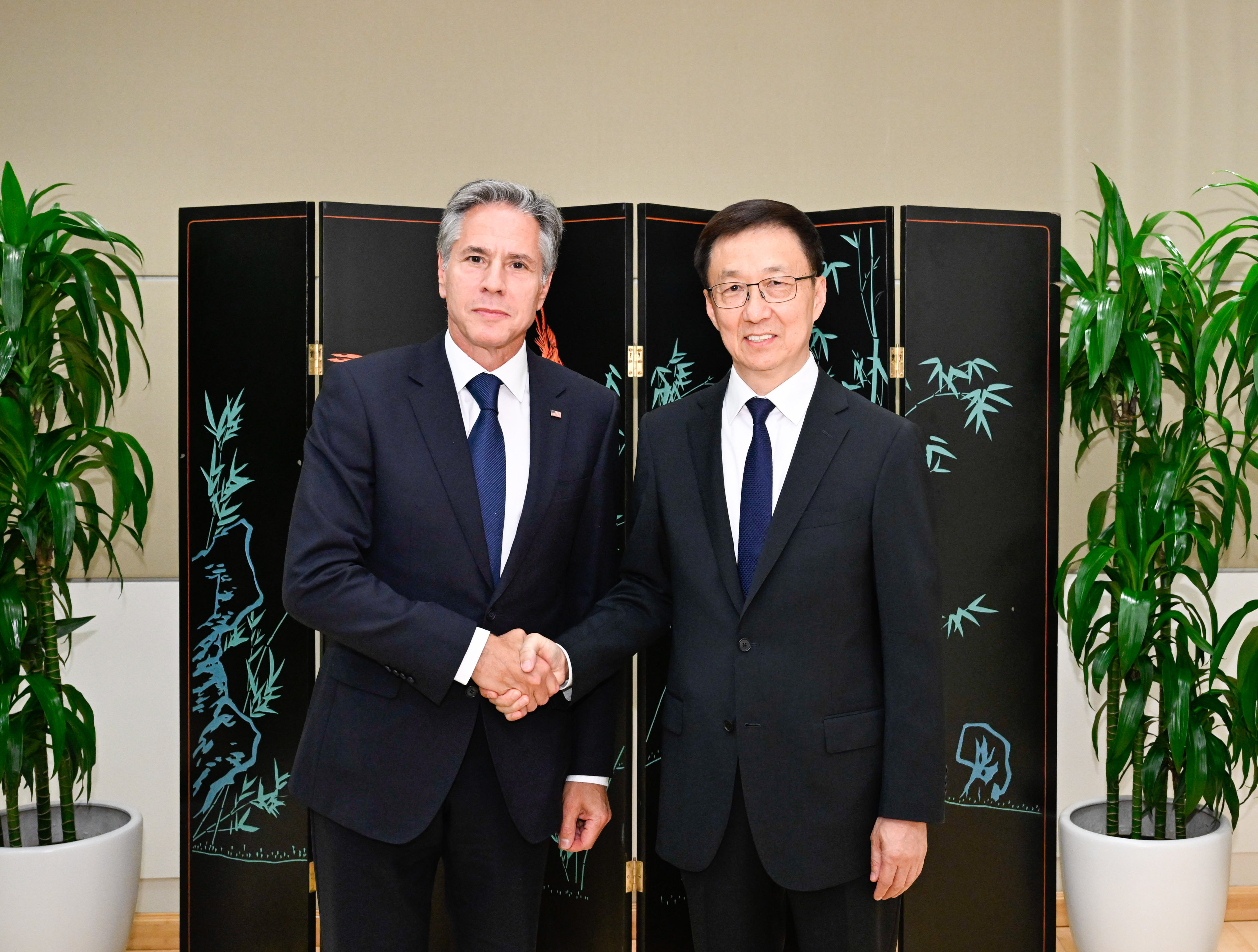 US Secretary of State Antony Blinken and Chinese Vice-President Han Zheng in New York on Monday. Photo: Xinhua