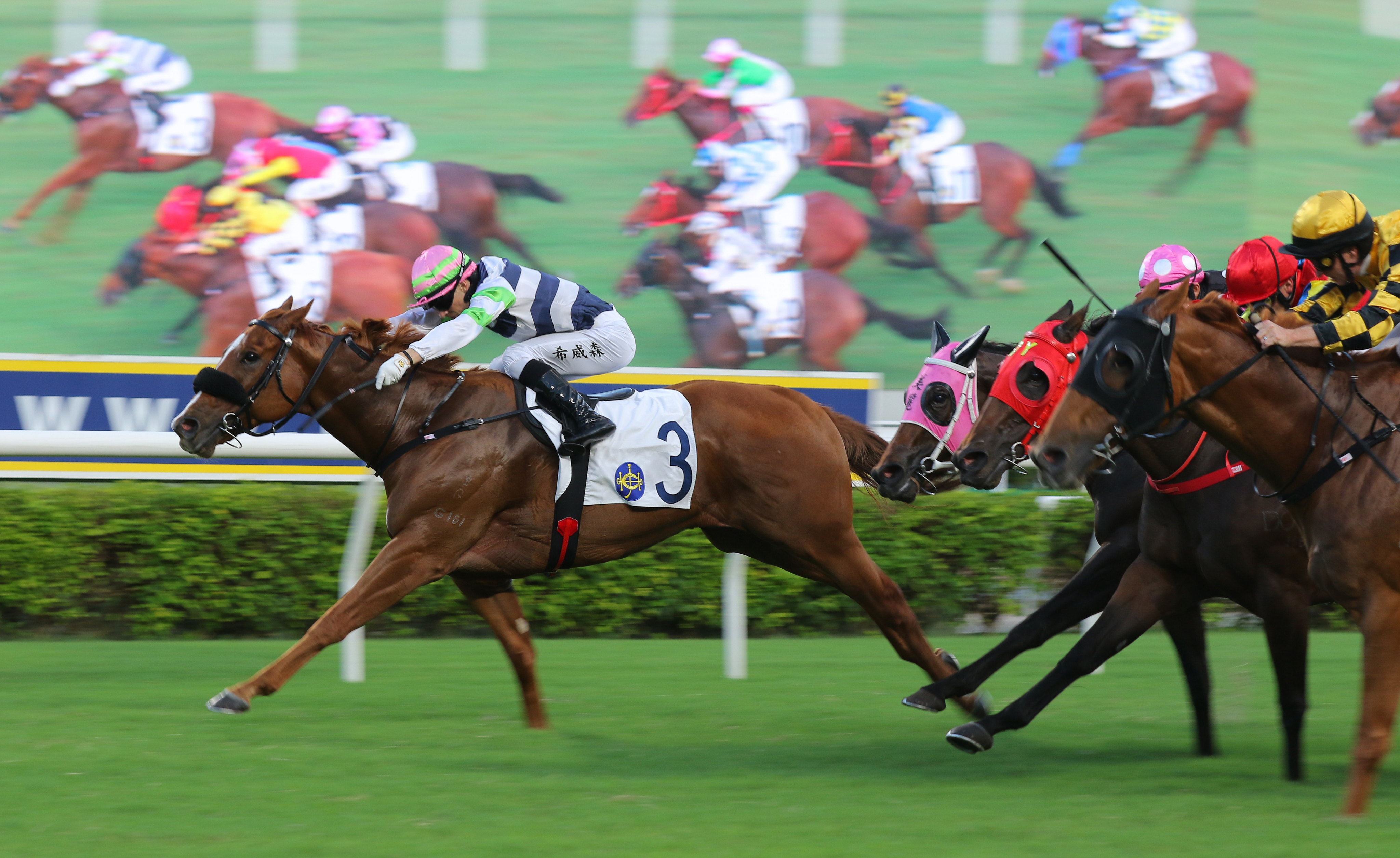 Packing Treadmill delivers under Lyle Hewitson at Sha Tin on Sunday. Photo: Kenneth Chan