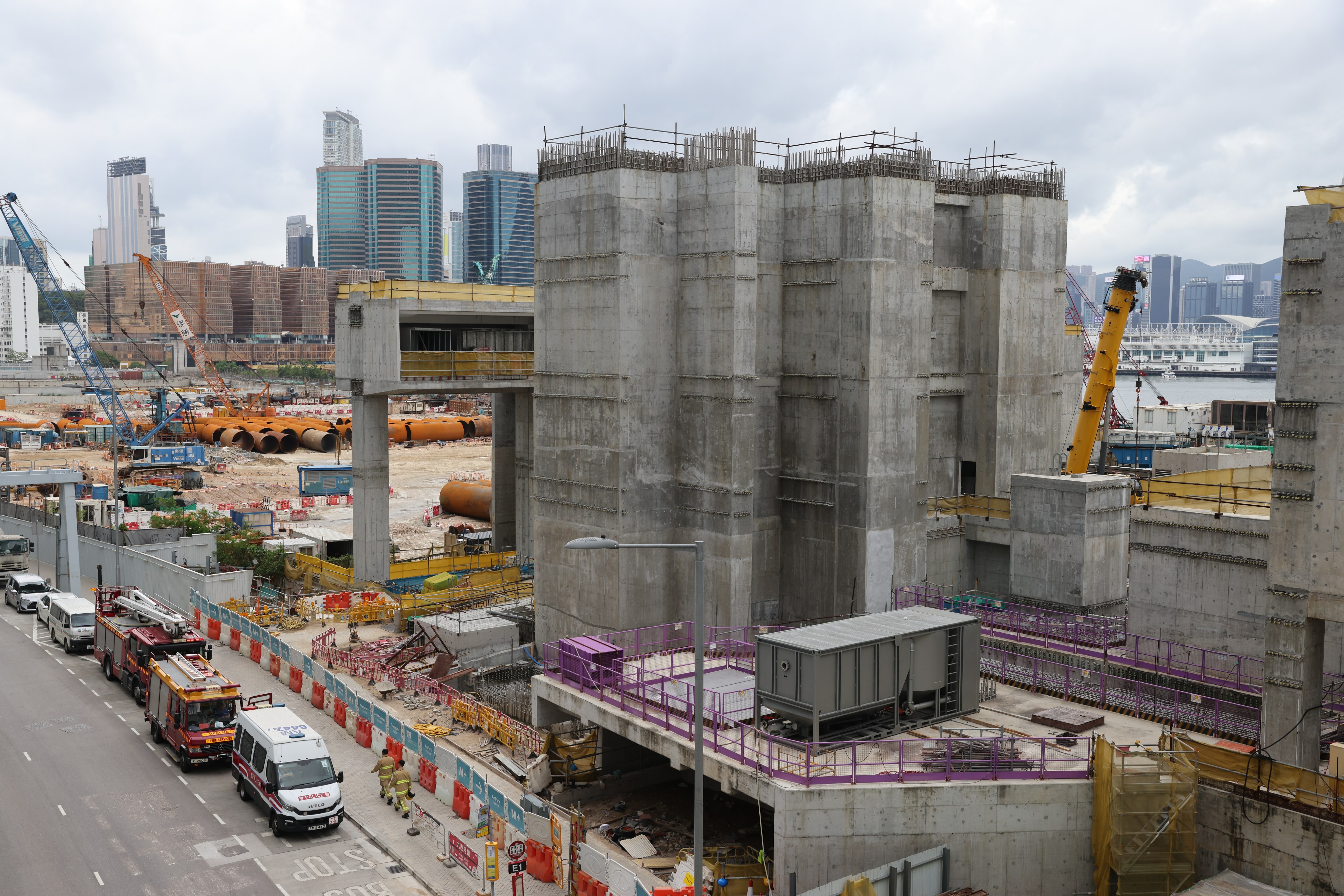 The site in the West Kowloon arts hub where two workers were found dead underground. Photo: Yik Yeung-man