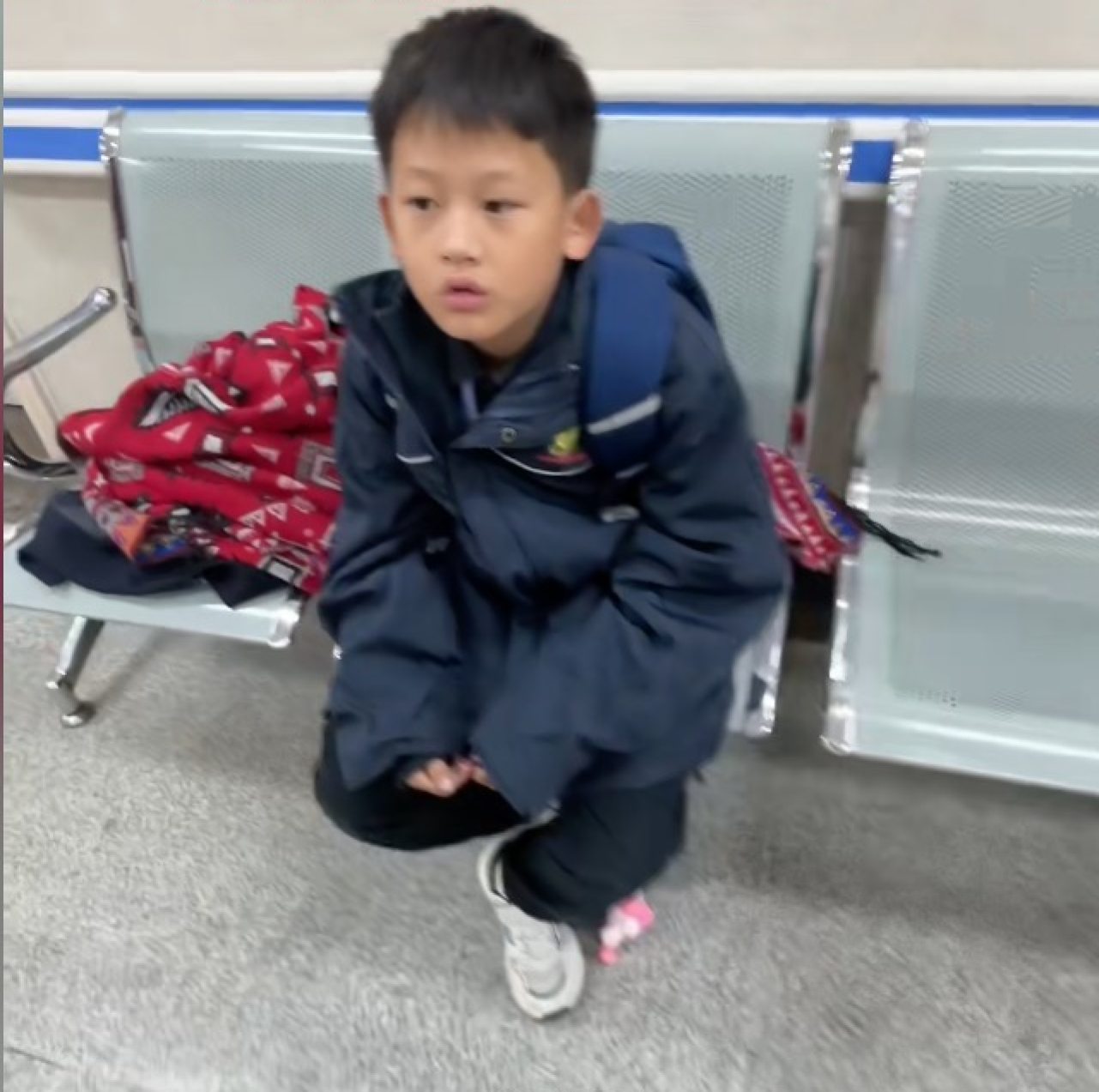 Heartbreaking: China boy, 8, ties himself to little sister with toy ...