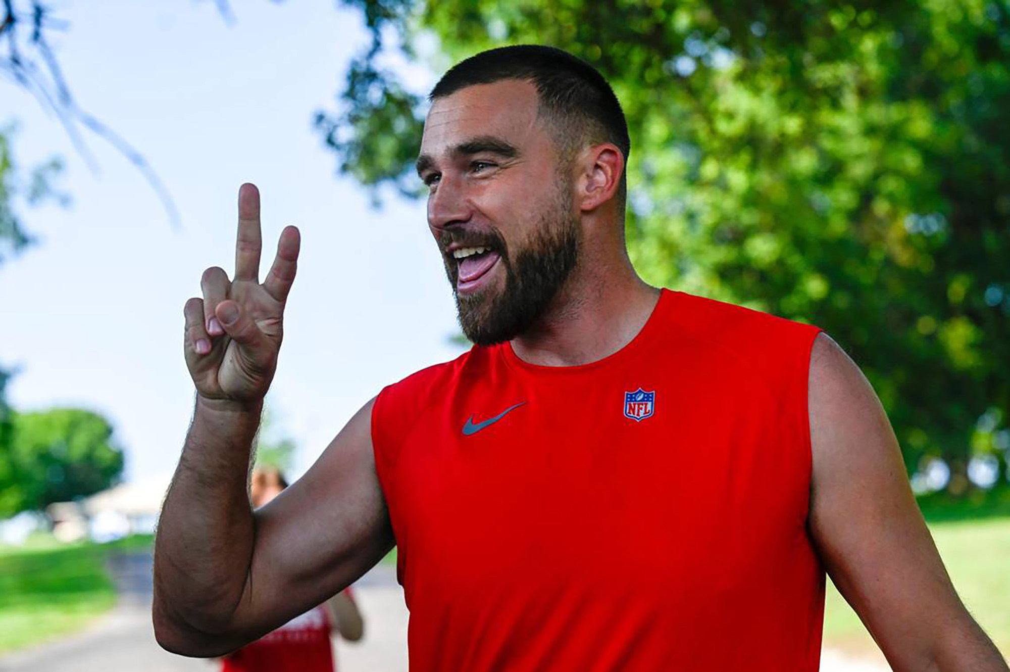Travis Kelce shoots his shot: How to watch today's Chicago Bears