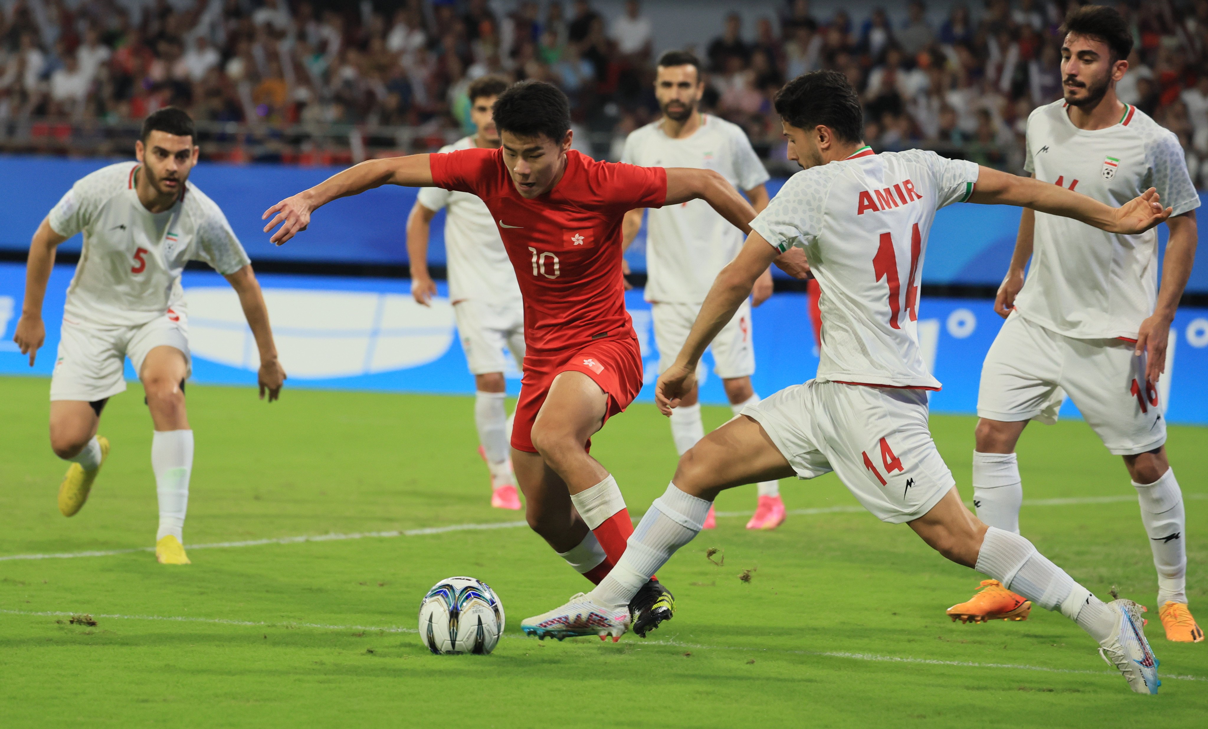 Day 3 at Hangzhou Asian Games, Iran maintains lead after defeating