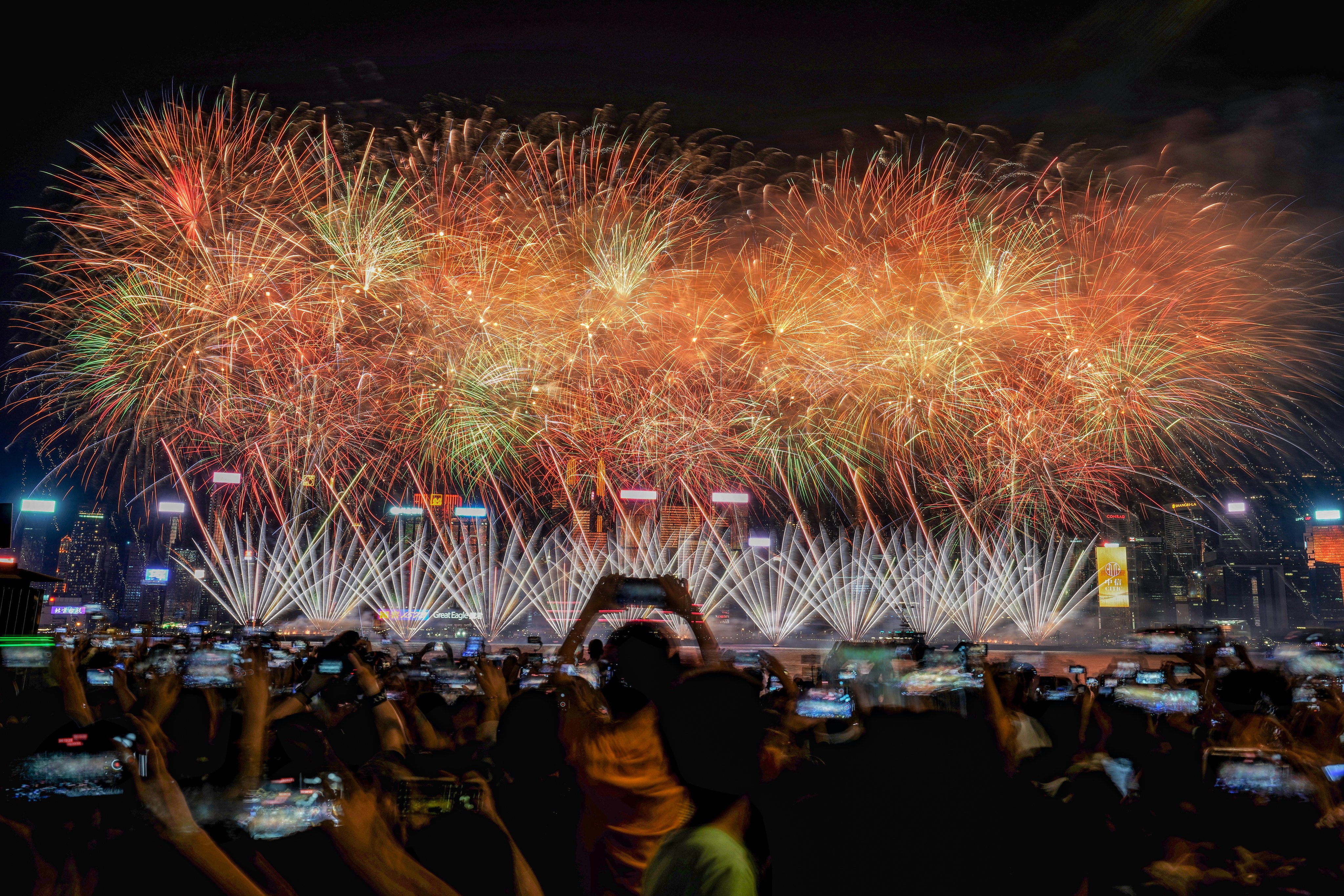 Hong Kong on Sunday welcomed back its National Day fireworks display. Photo: Elson LI