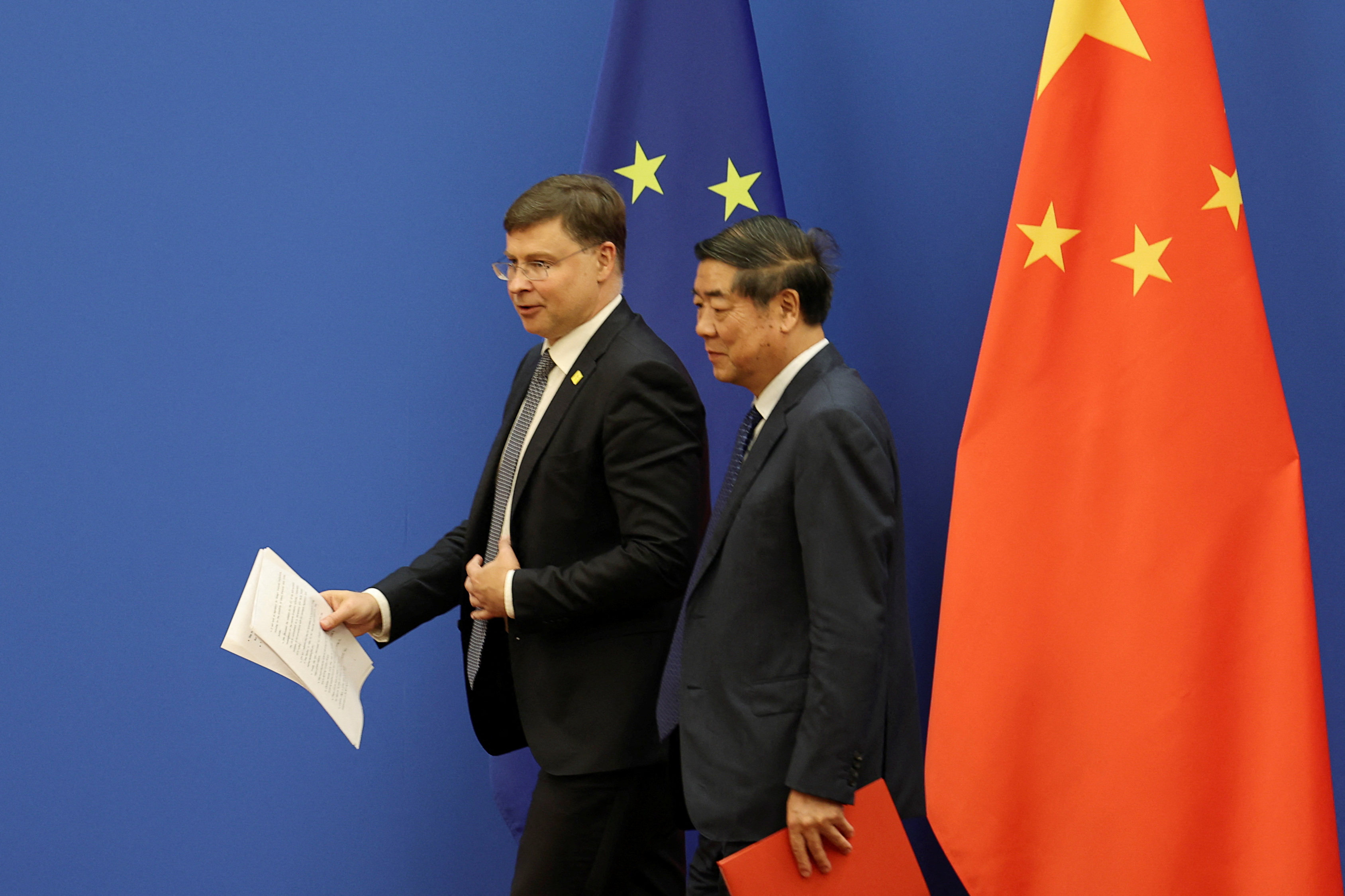 EU trade chief Valdis Dombrovskis (left), shown here last month with Chinese Vice-Premier He Lifeng, has emphasised that the bloc wants to maintain strong business ties with China. Photo: Reuters