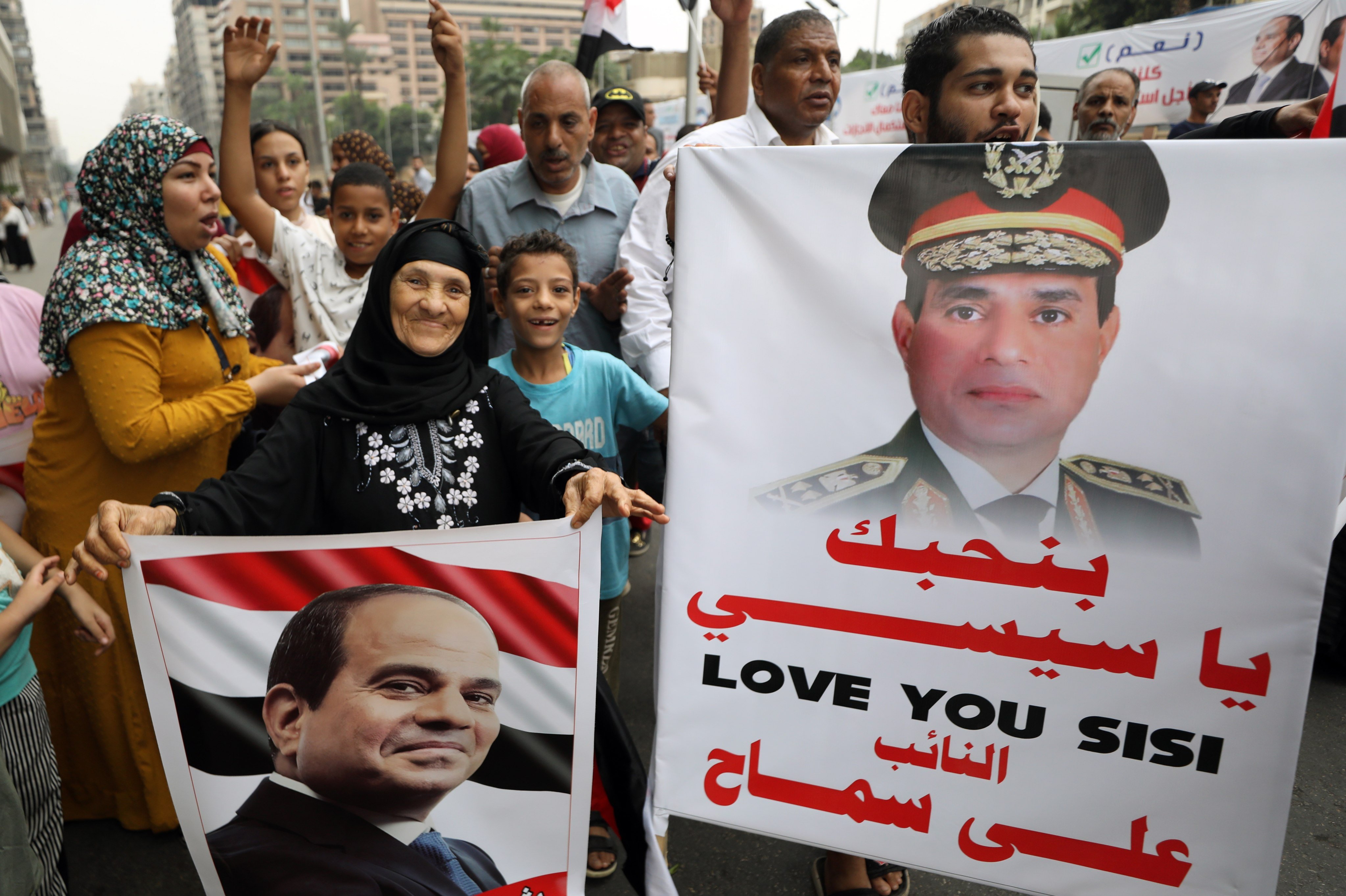 Supporters of Egyptian President Abdel-Fattah el-Sisi participate in a rally to back his candidacy in the country’s upcoming presidential election. Photo: EPA-EFE