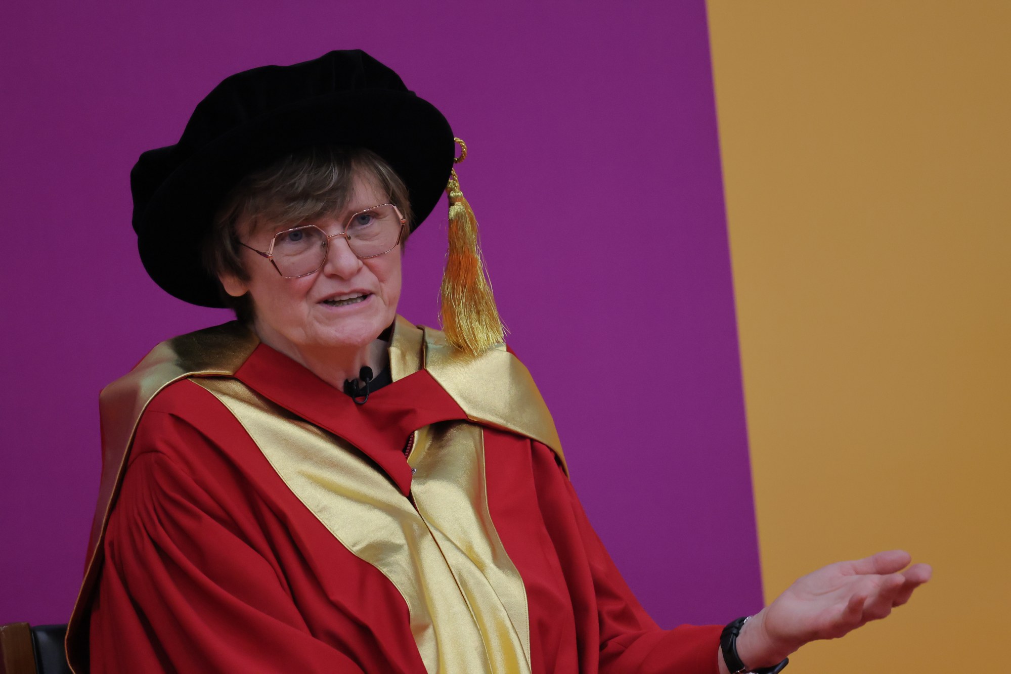 Katalin Kariko accepting her CUHK award in Hong Kong in August. Photo: Jelly Tse